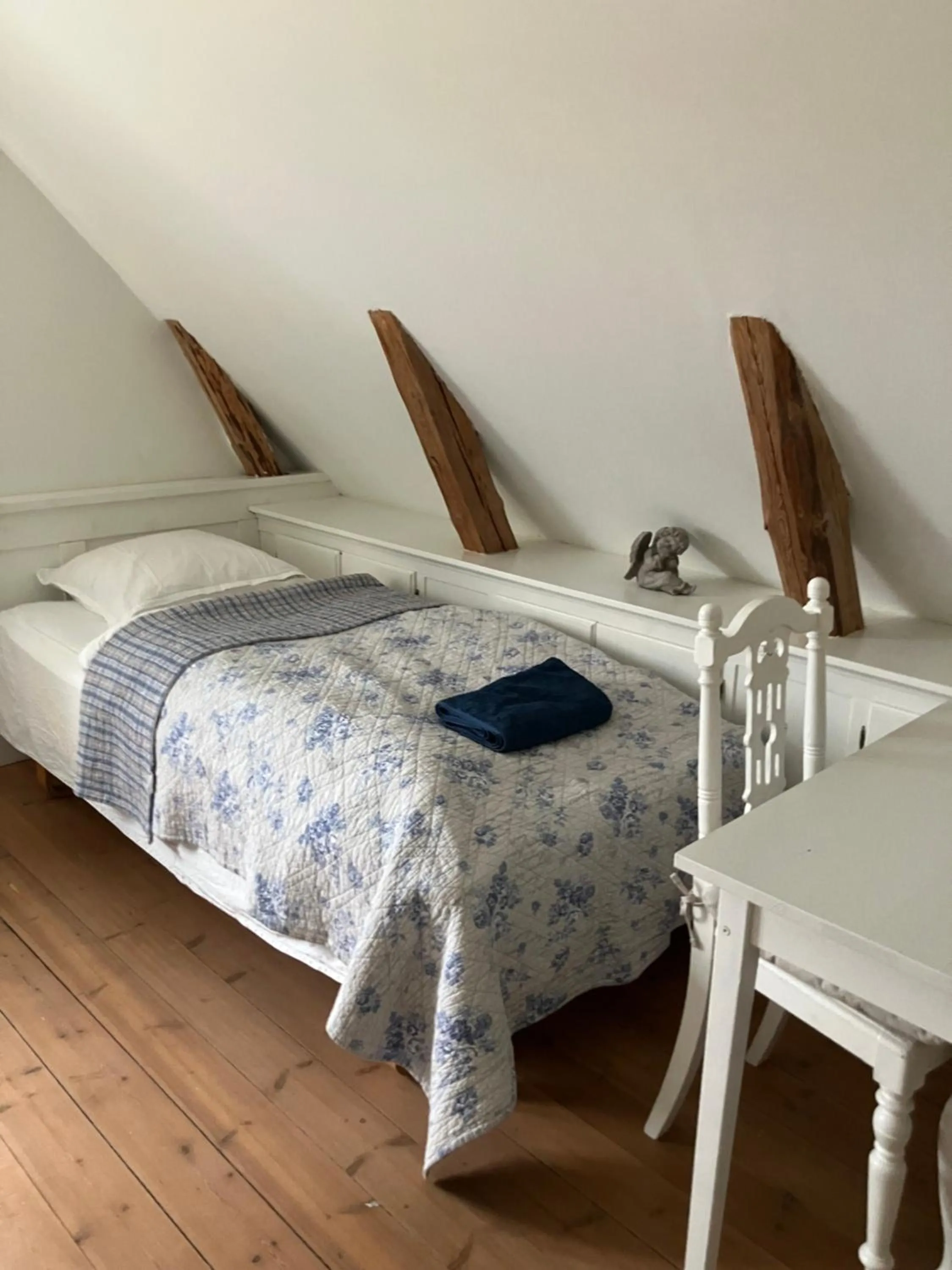 Bed in Marielyst B&B - Apartments