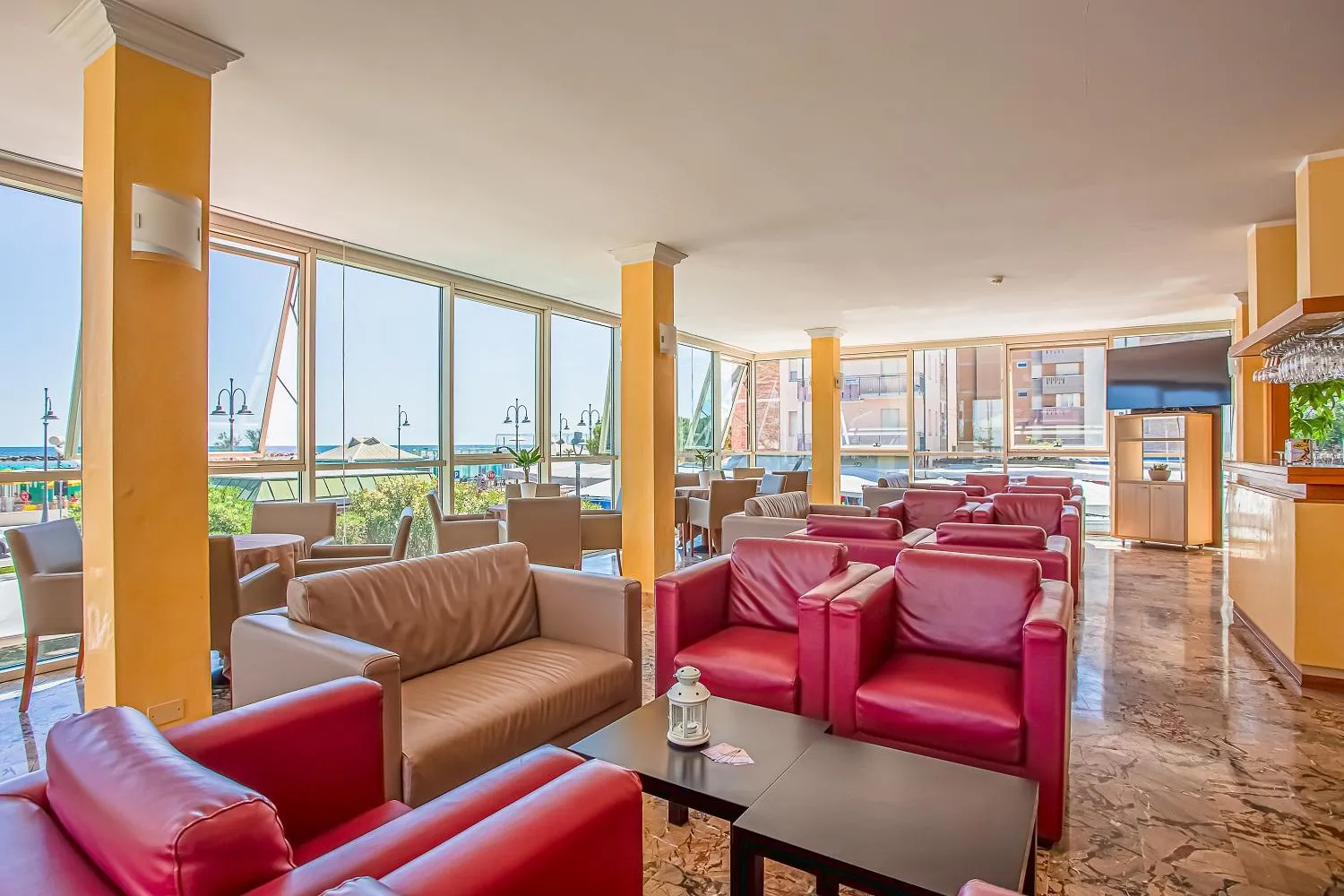 Communal lounge/ TV room in Hotel San Giorgio