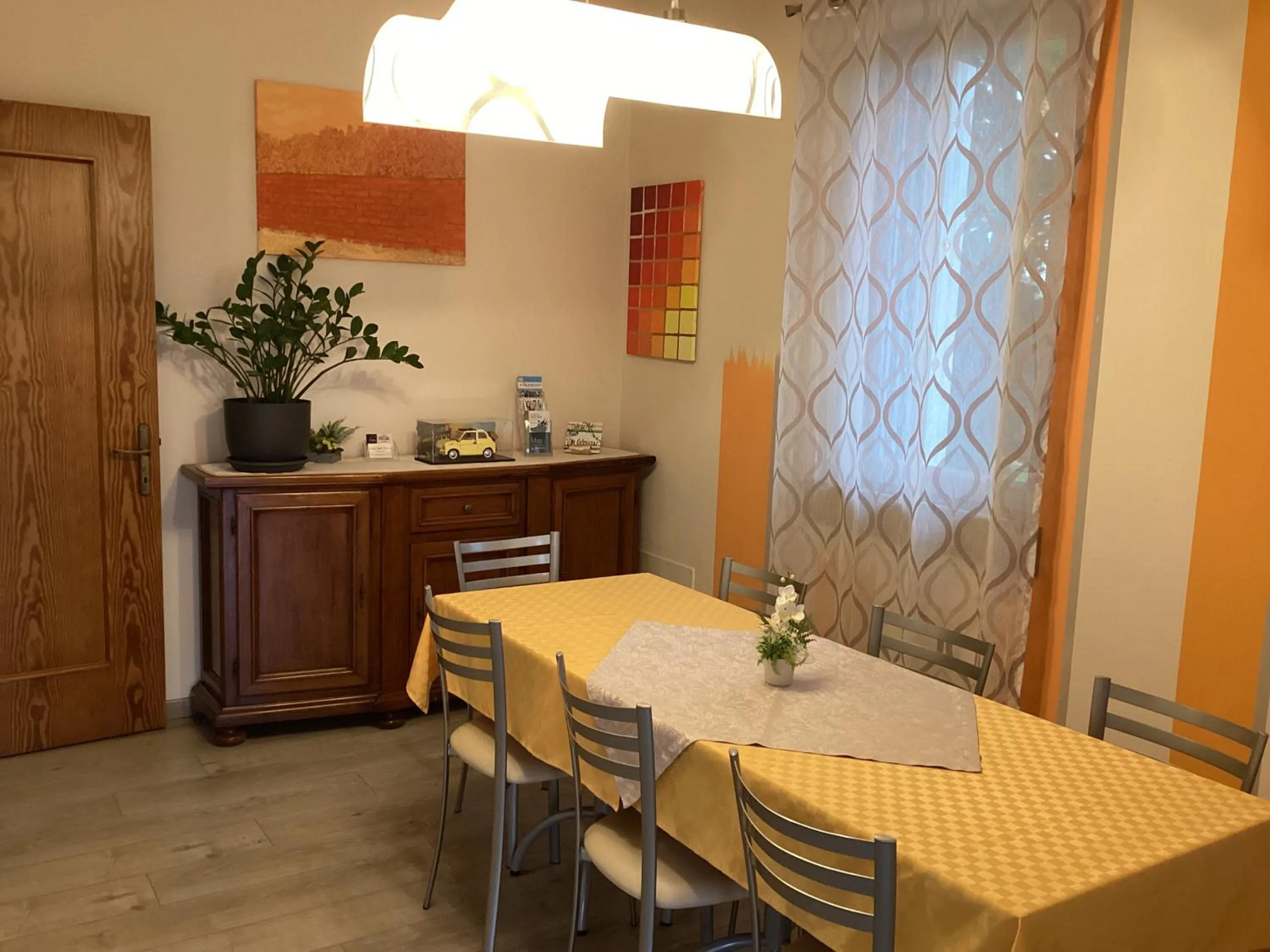 Dining area in Villa Caterina
