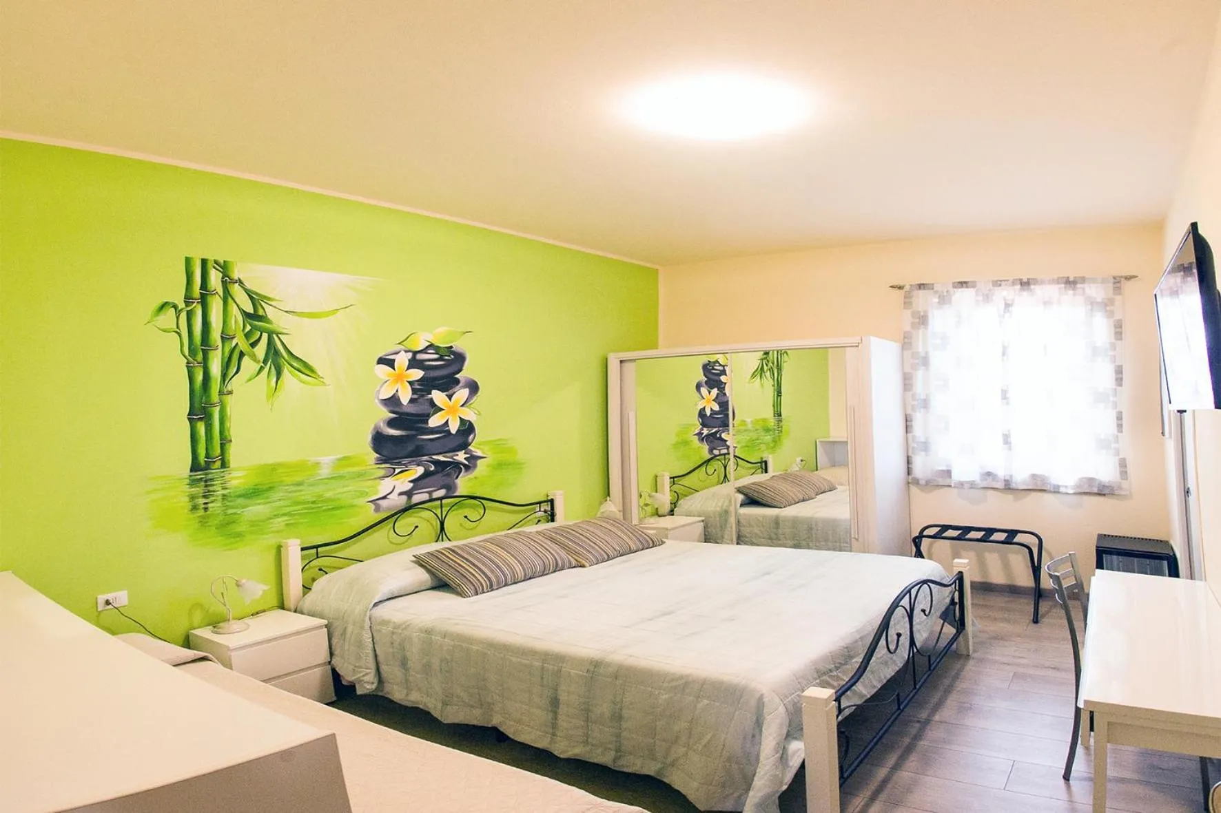 Bedroom, Bed in Villa Caterina