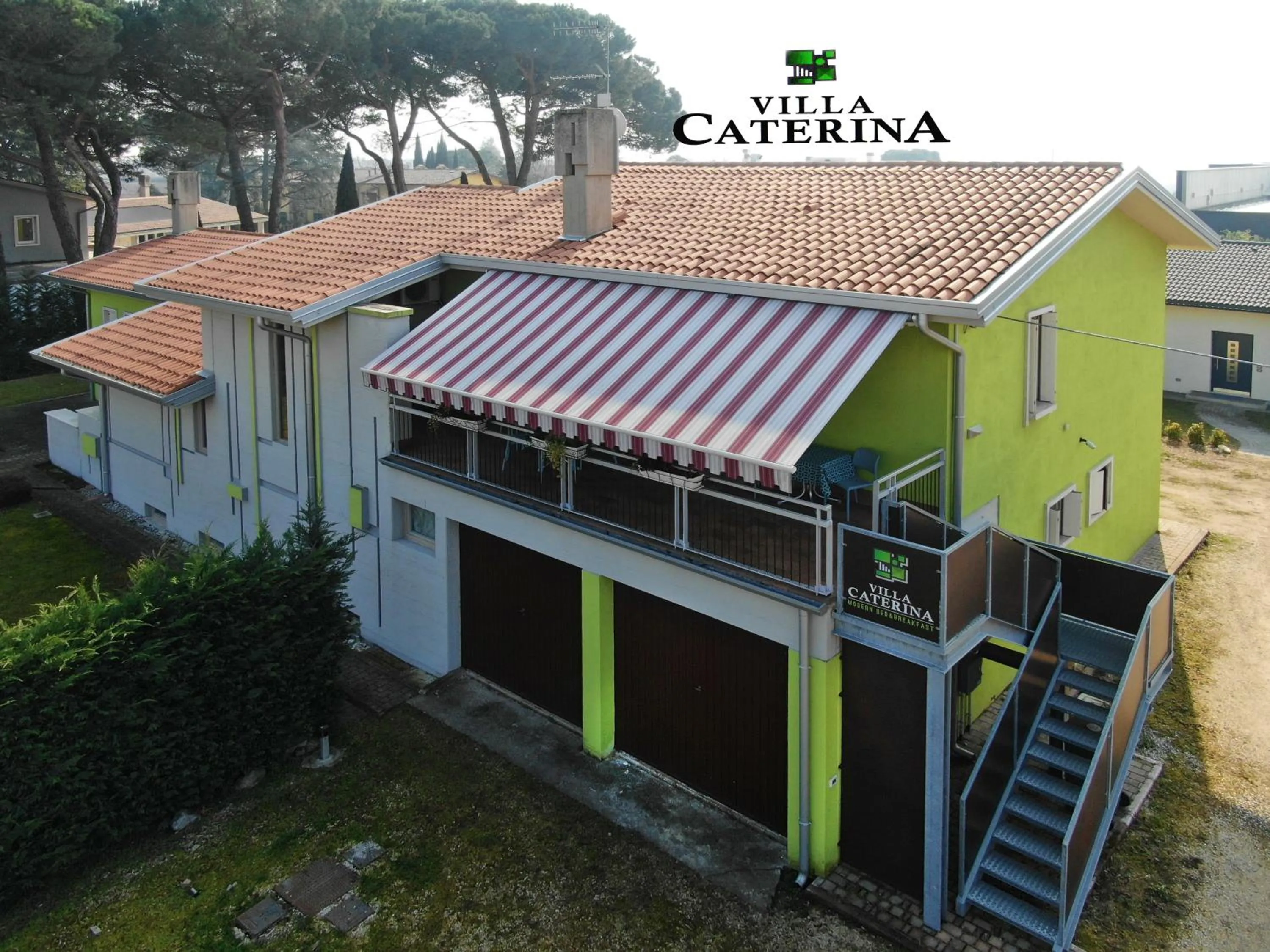 Property building in Villa Caterina