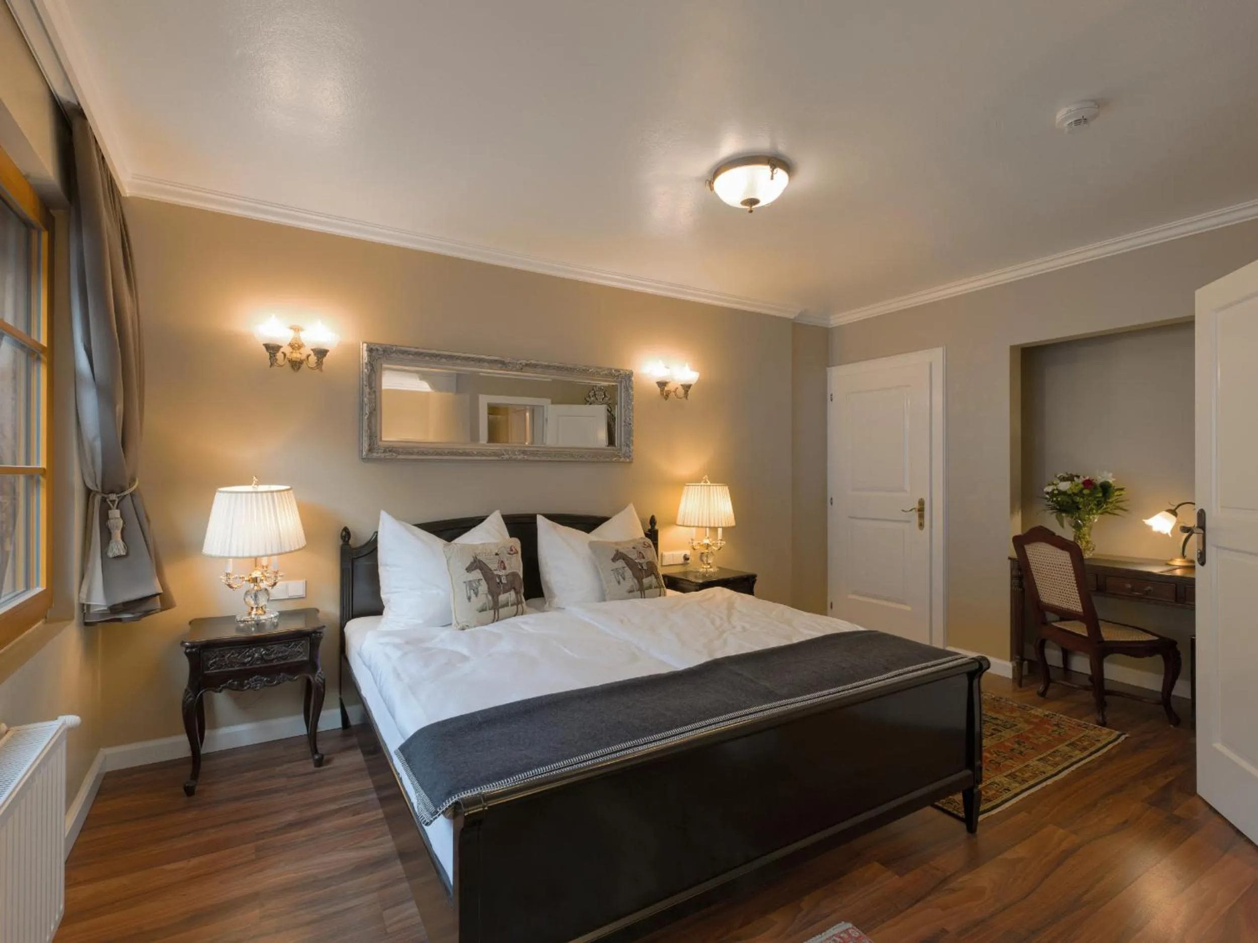 Bedroom, Bed in Schneider Hof Boutique-Hotel Garni Superior