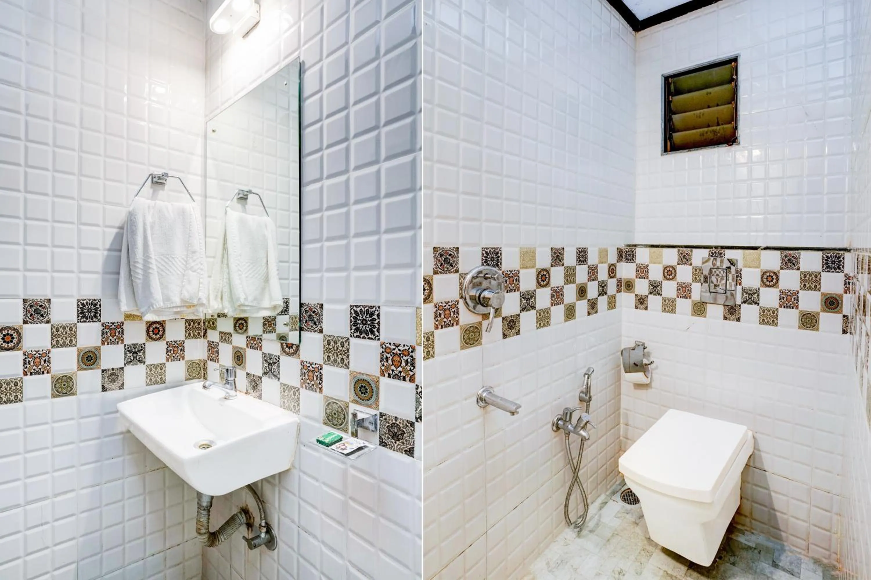 Bathroom in Super Collection O Airport Metro Andheri East