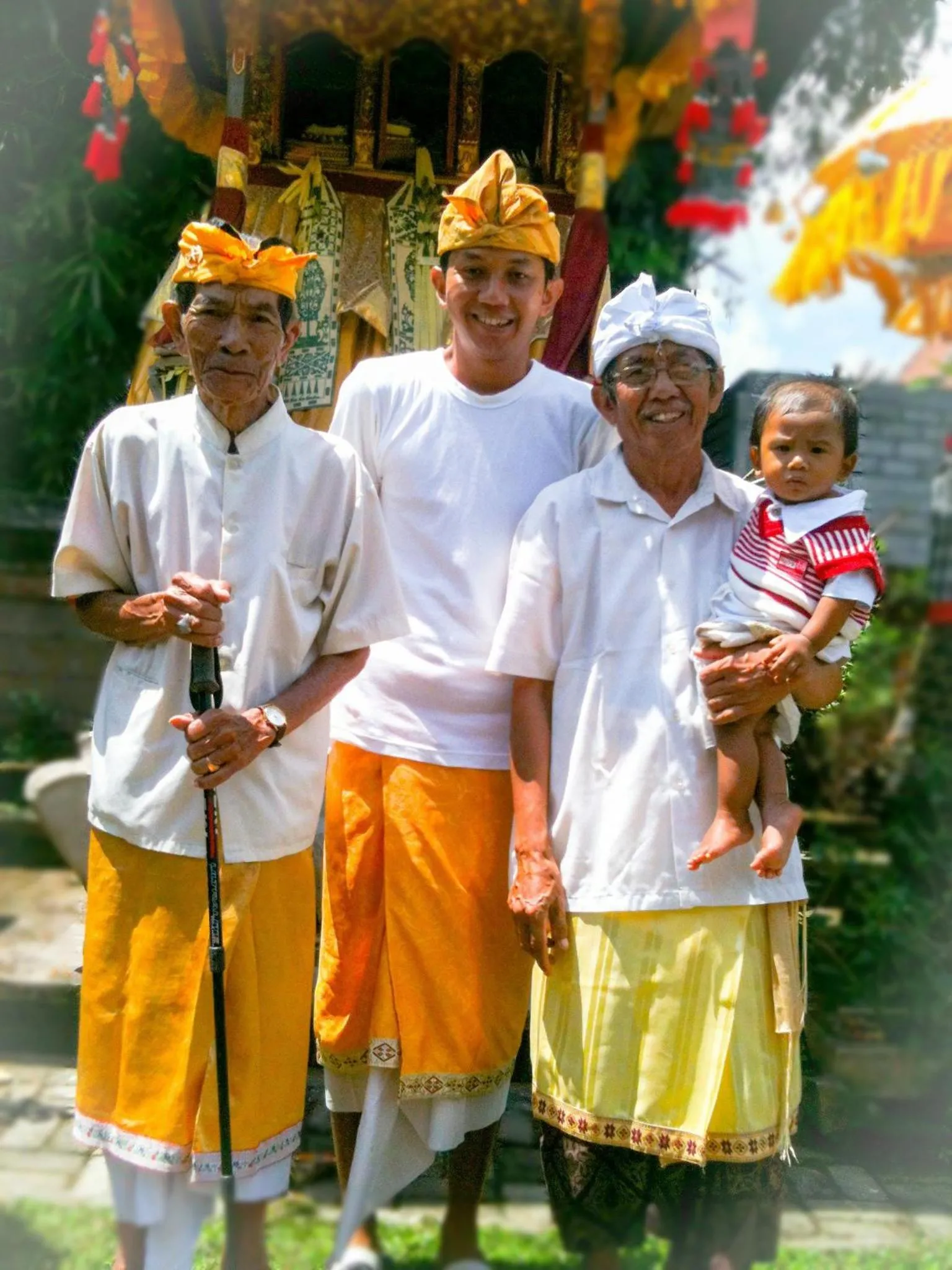 Staff in Ubud Rooms B&B