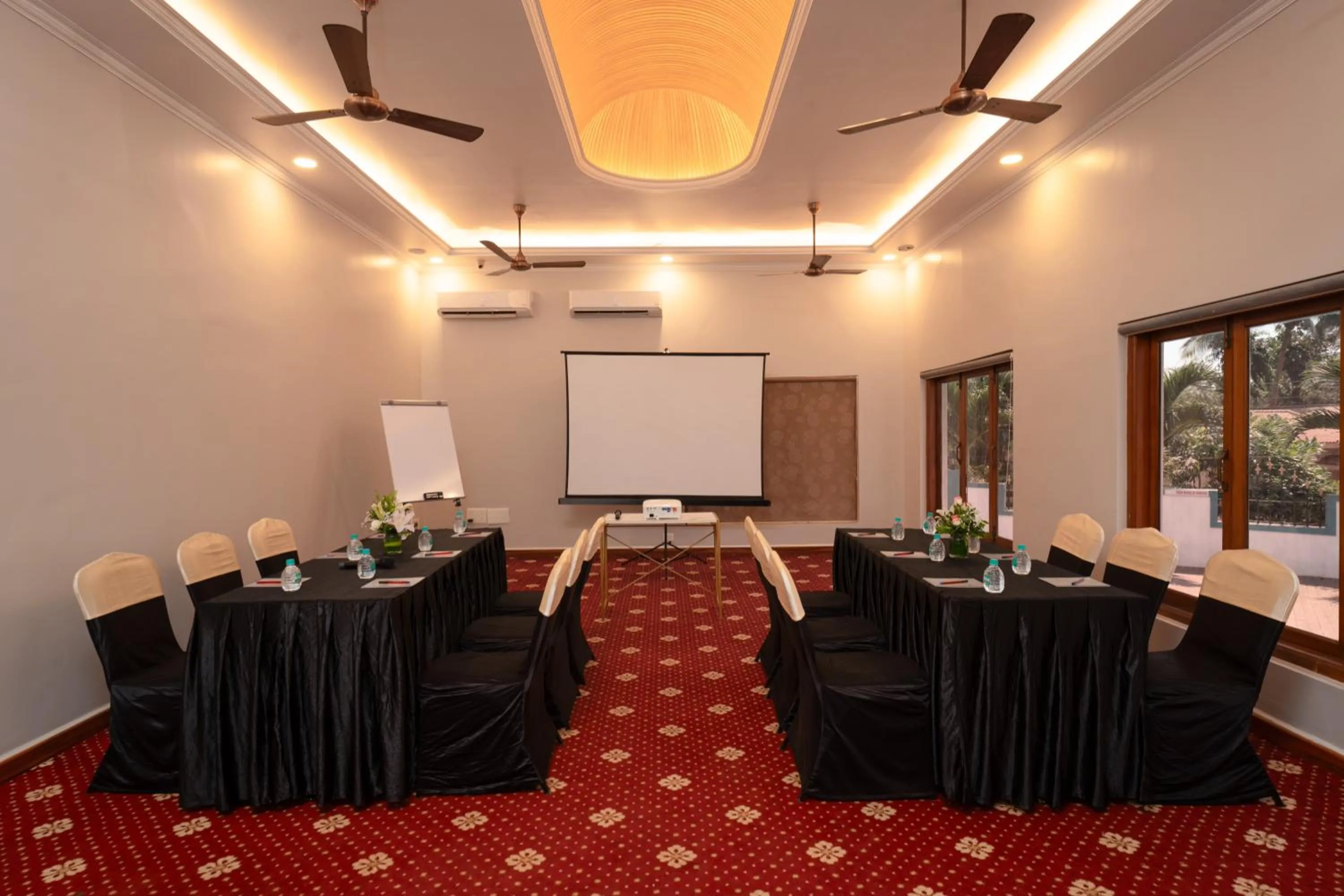 Meeting/conference room in The Grand Leoney Resort
