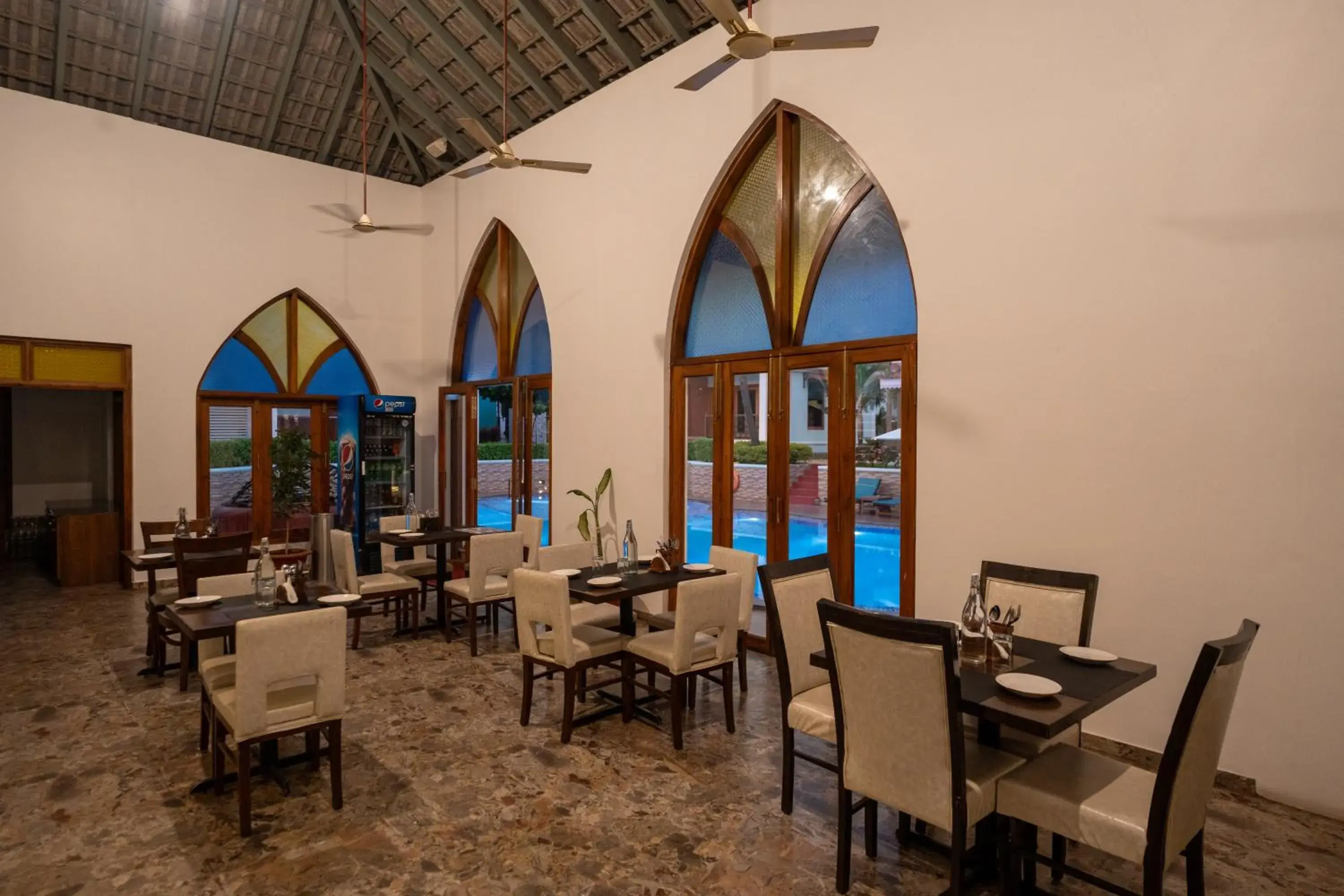 Restaurant/places to eat in The Grand Leoney Resort Restaurant/places to eat in The Grand Leoney Resort