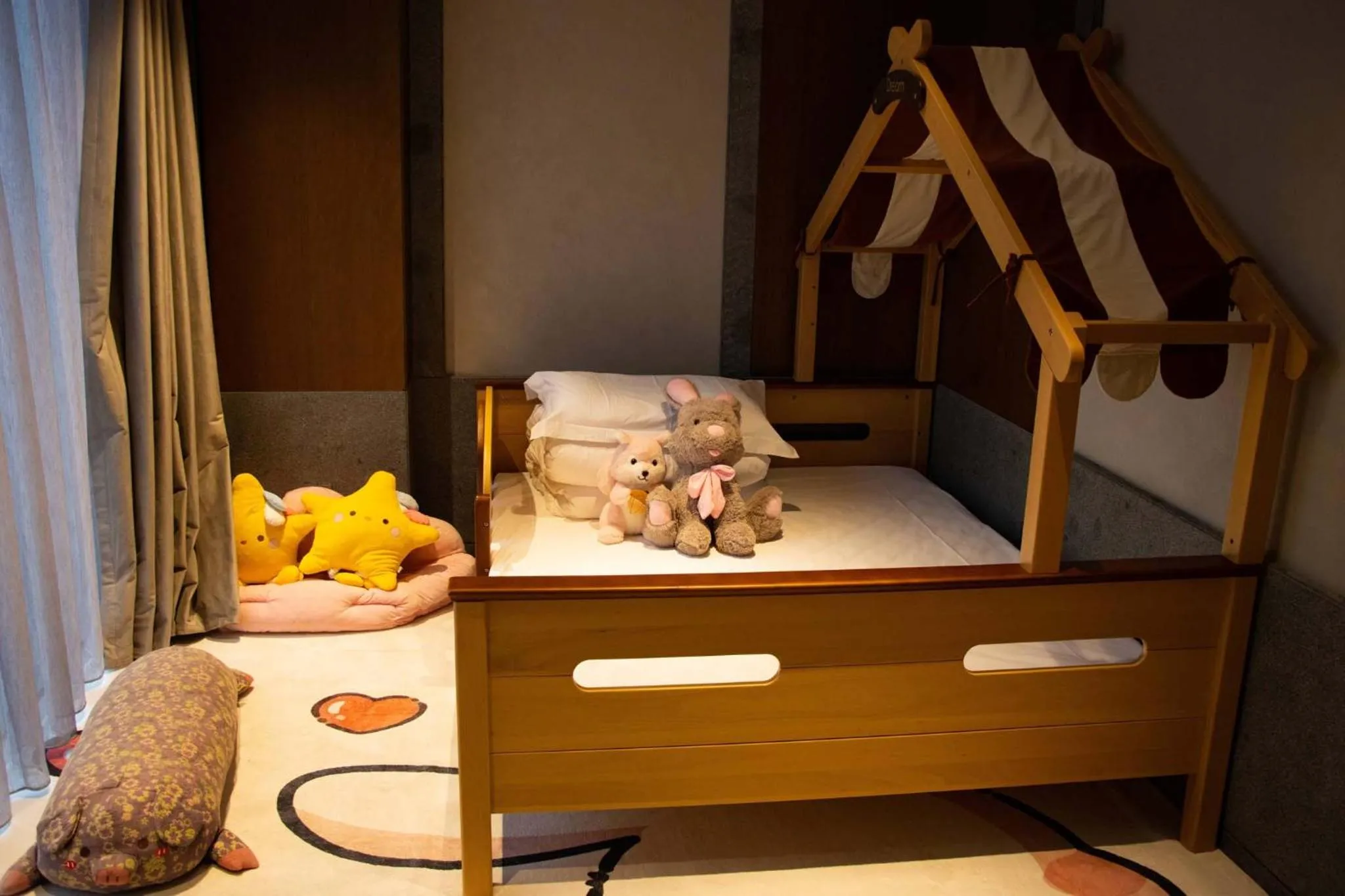 Bed in Qiuzhu Hotel Shanghai