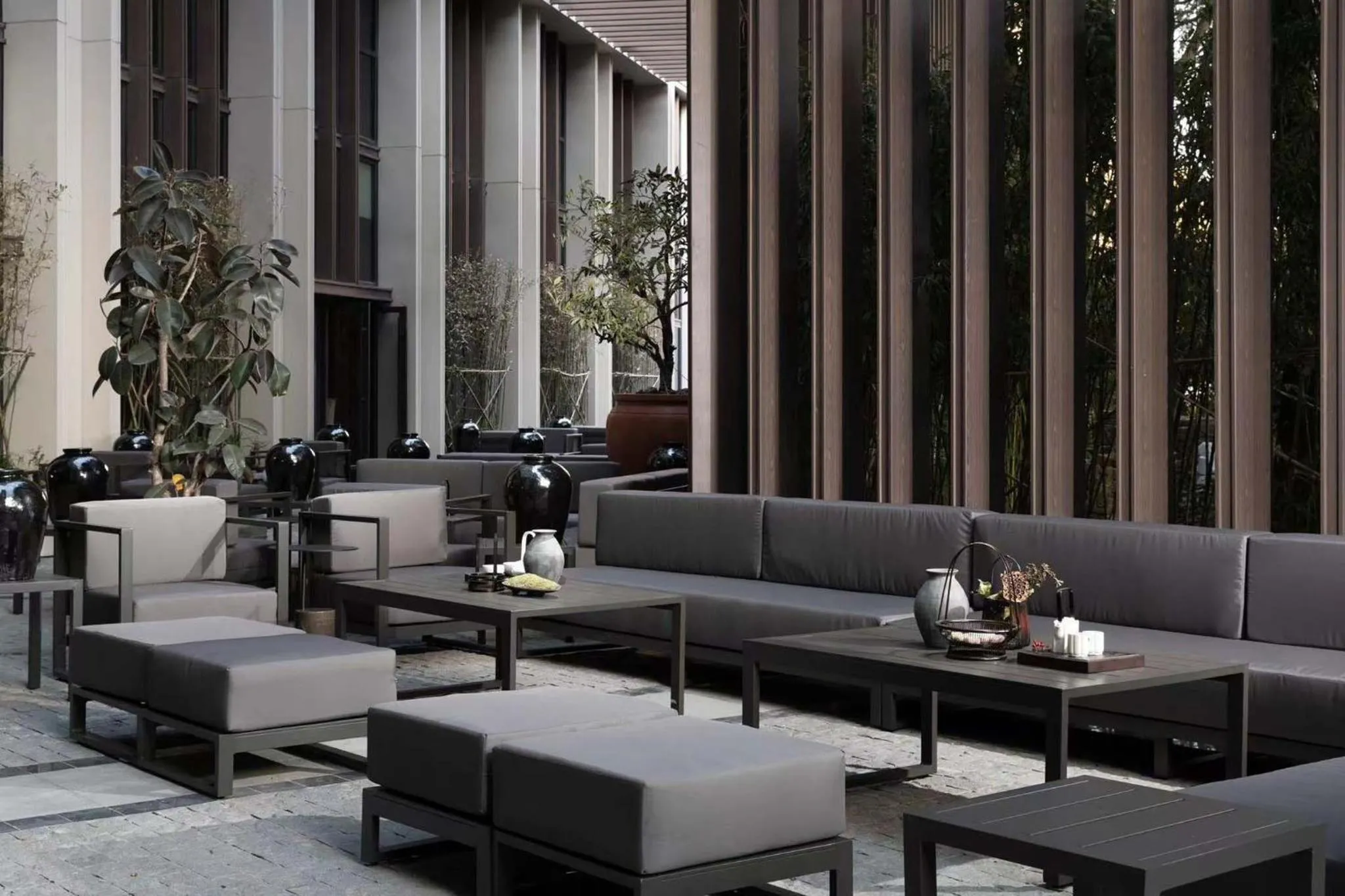 Seating area in Qiuzhu Hotel Shanghai