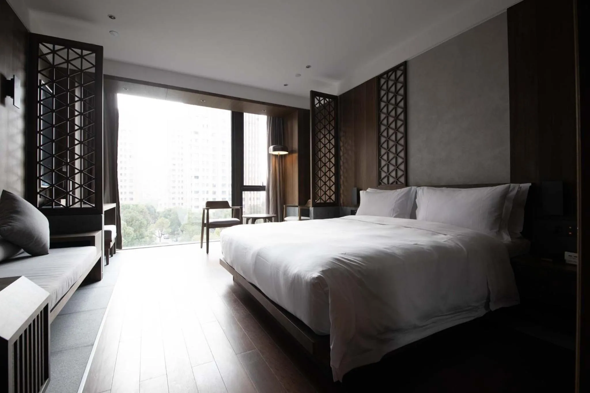 Photo of the whole room, Bed in Qiuzhu Hotel Shanghai