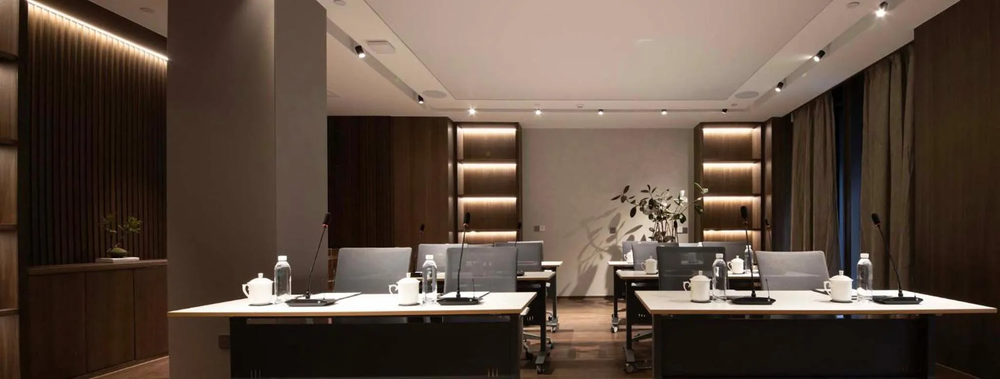 Seating area in Qiuzhu Hotel Shanghai
