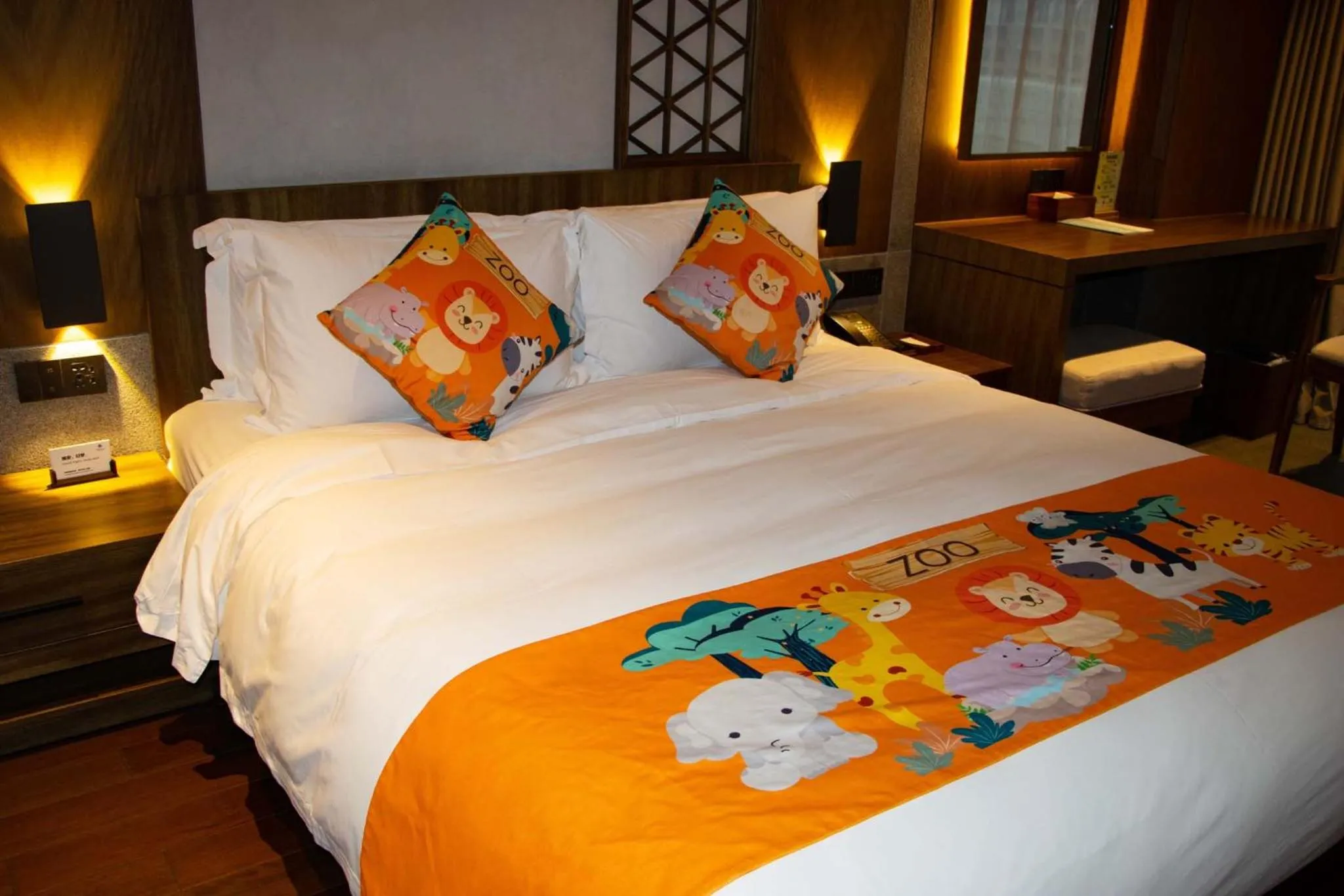 Bedroom, Bed in Qiuzhu Hotel Shanghai