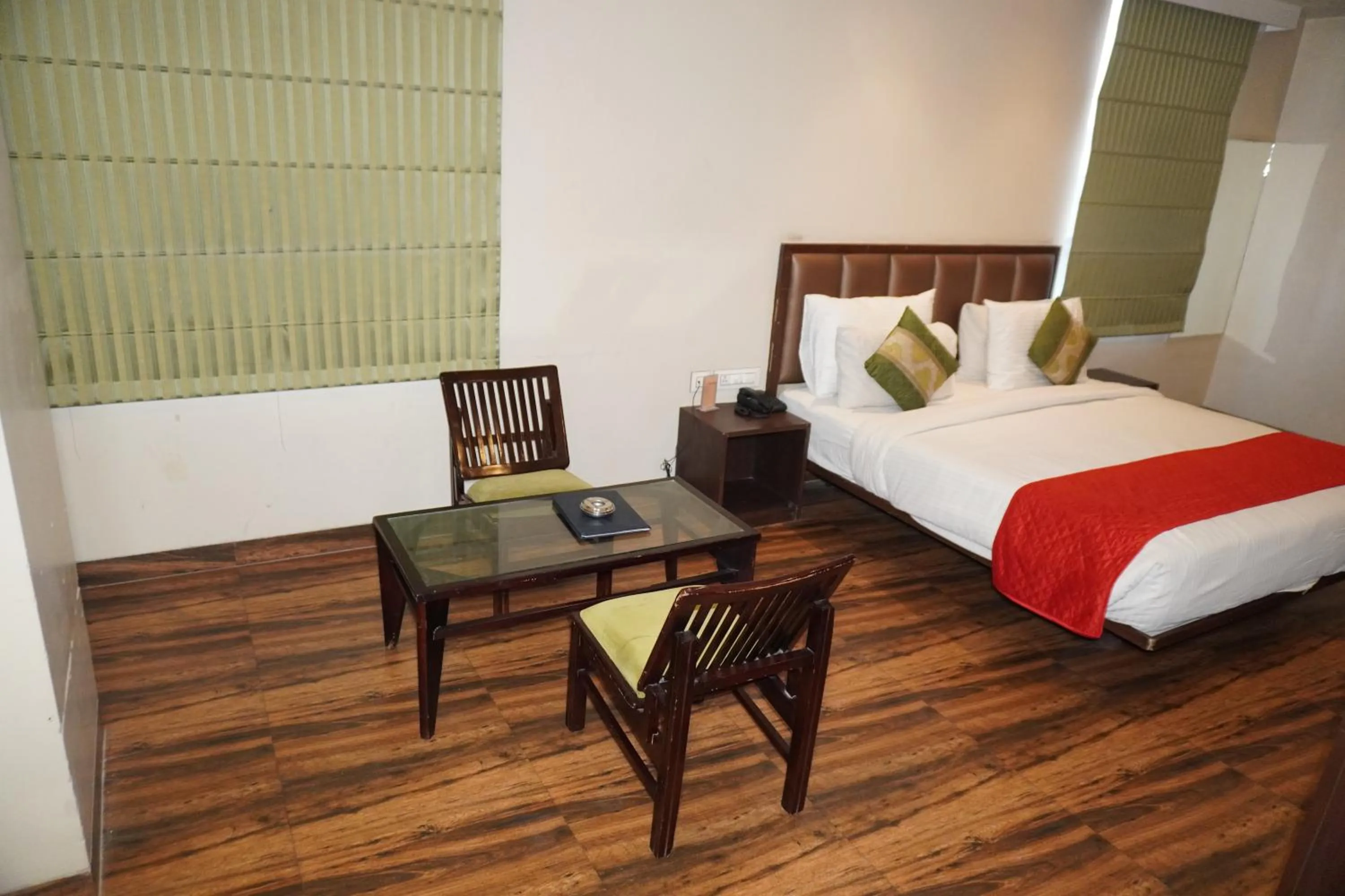 Bedroom, Bed in Hotel Nilax