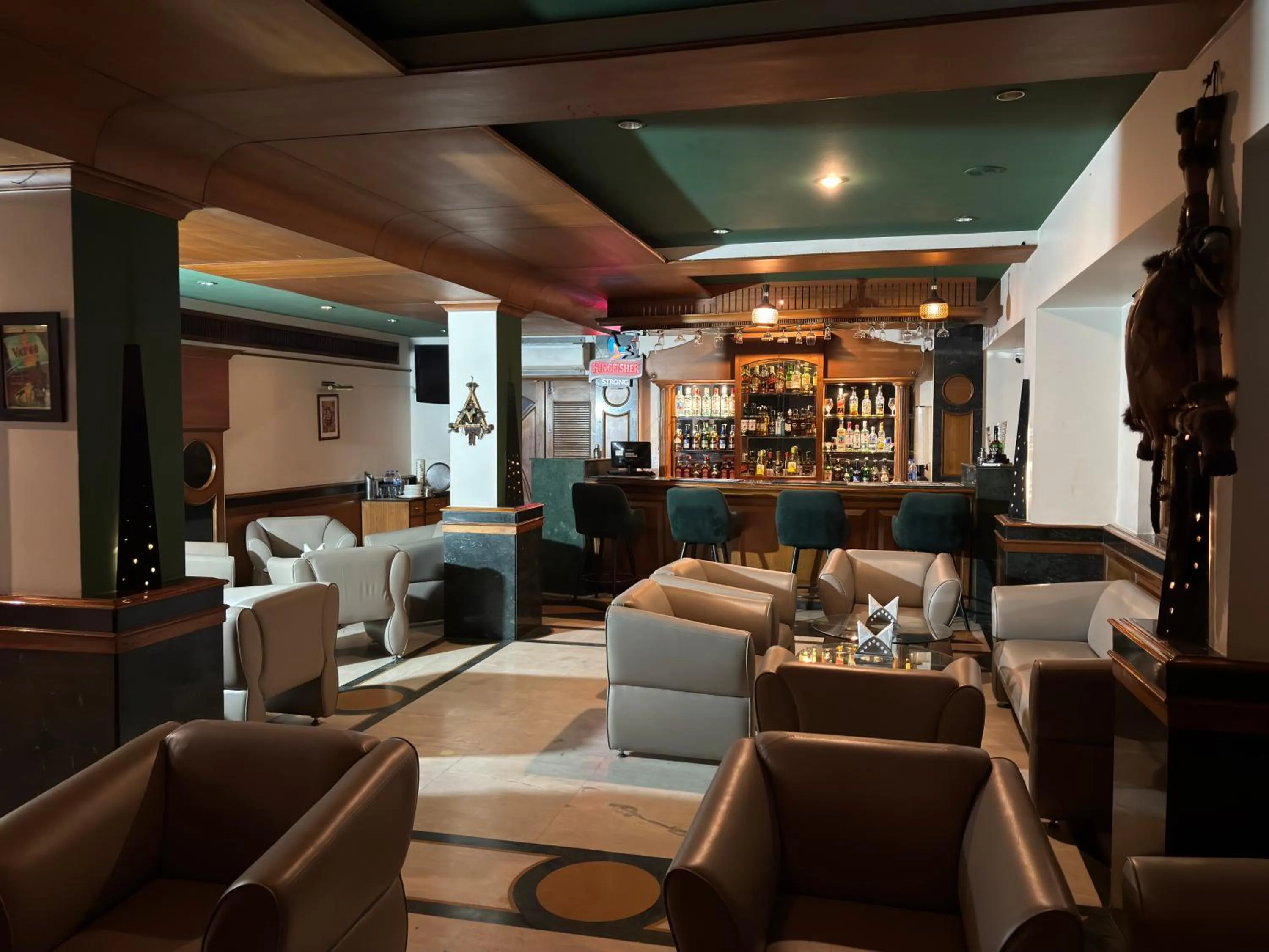 Lounge or bar in RESIDENCY HOTEl