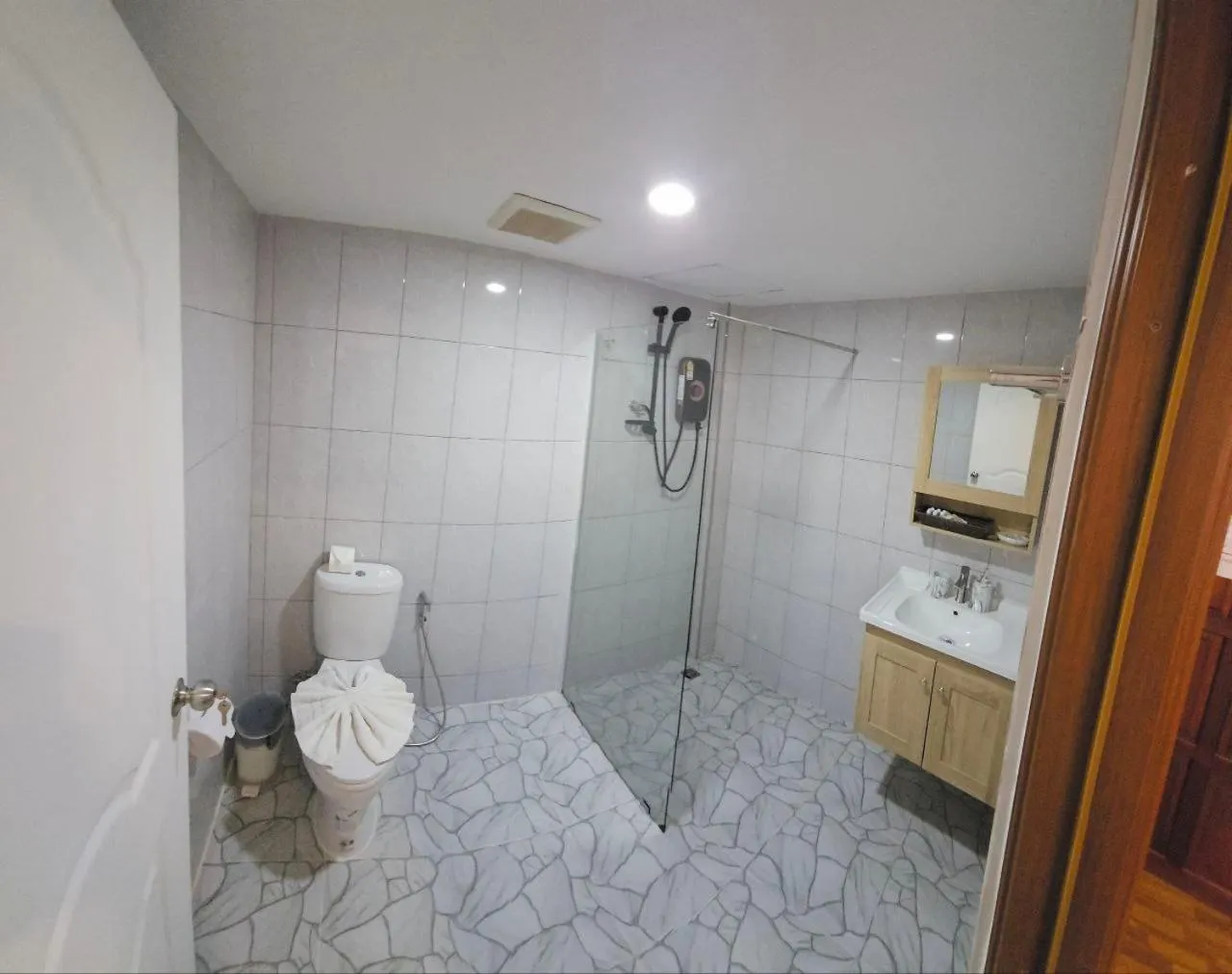 Bathroom in Samui Green Hotel