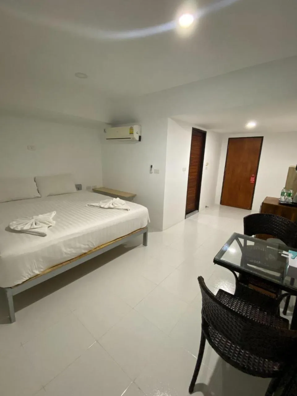 Bedroom, Bed in Samui Green Hotel