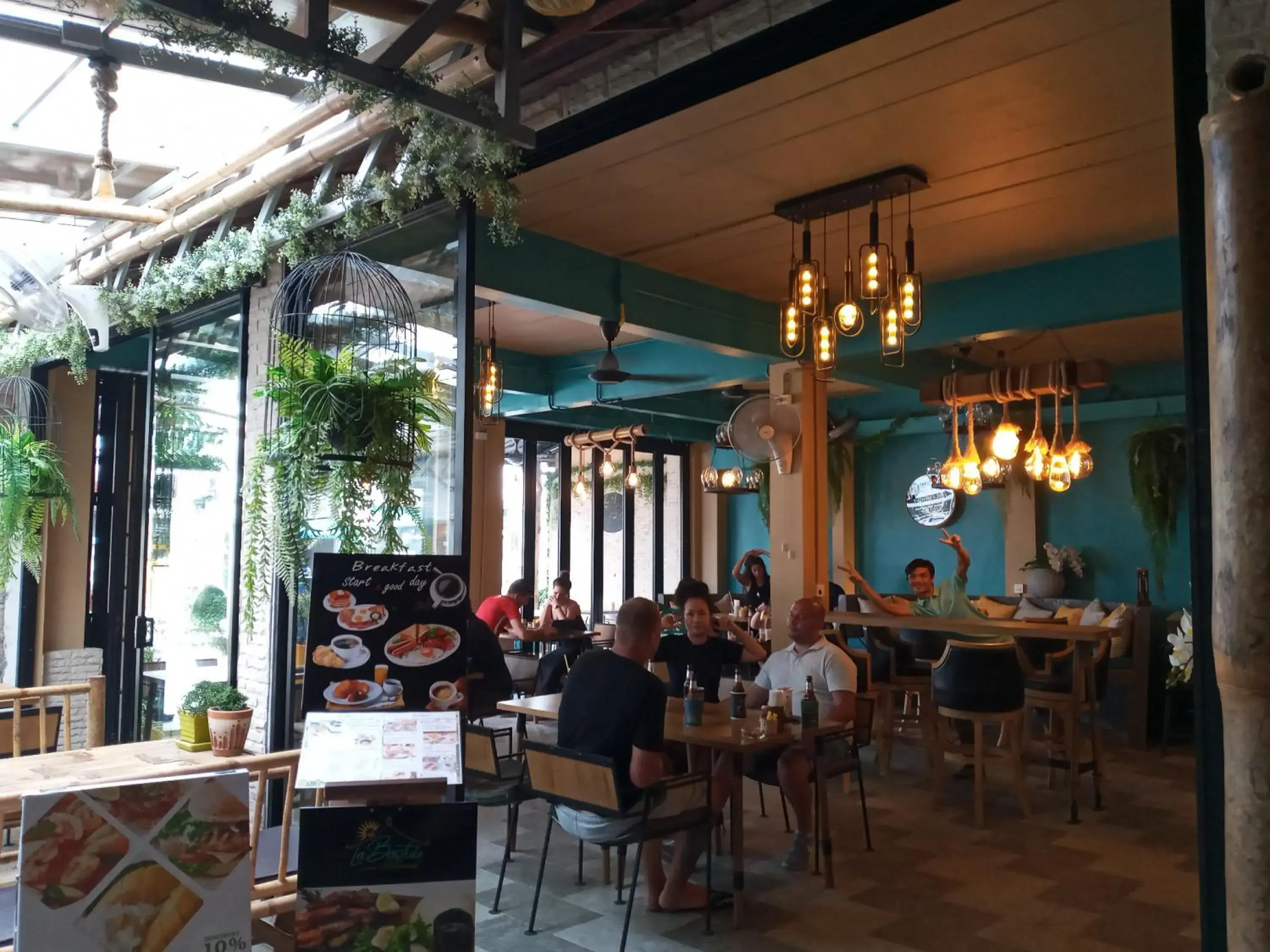 Restaurant/places to eat in Samui Green Hotel Restaurant/places to eat in Samui Green Hotel