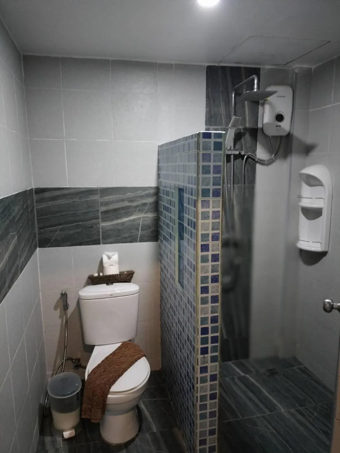 Shower in Samui Green Hotel