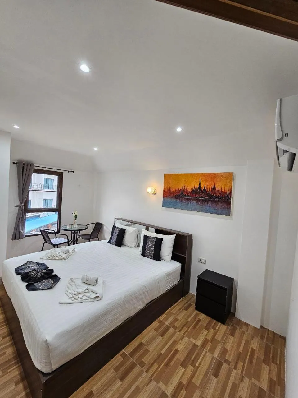 Bed in Samui Green Hotel