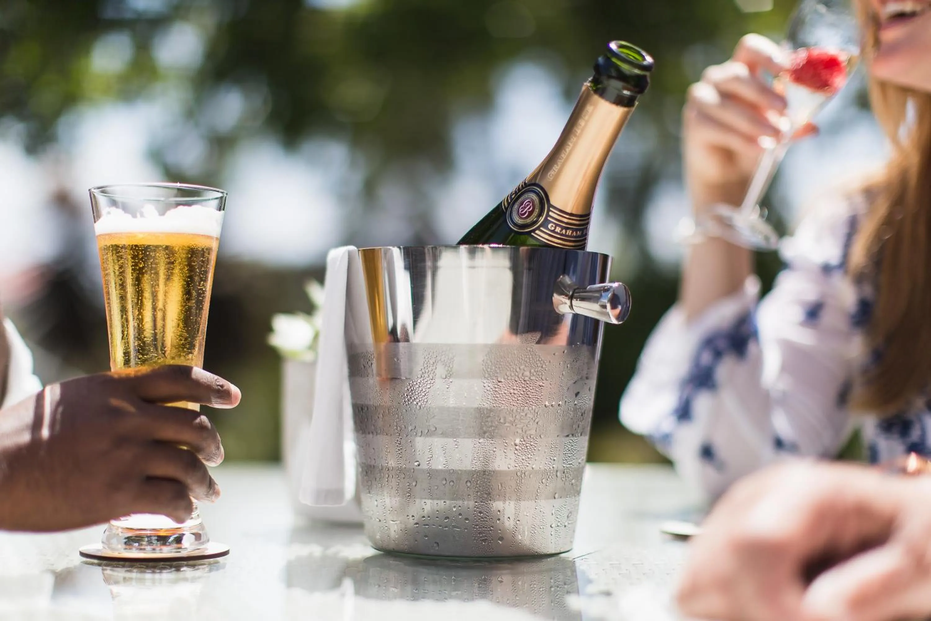 Alcoholic drinks in Amanzi Island Boutique Hotel