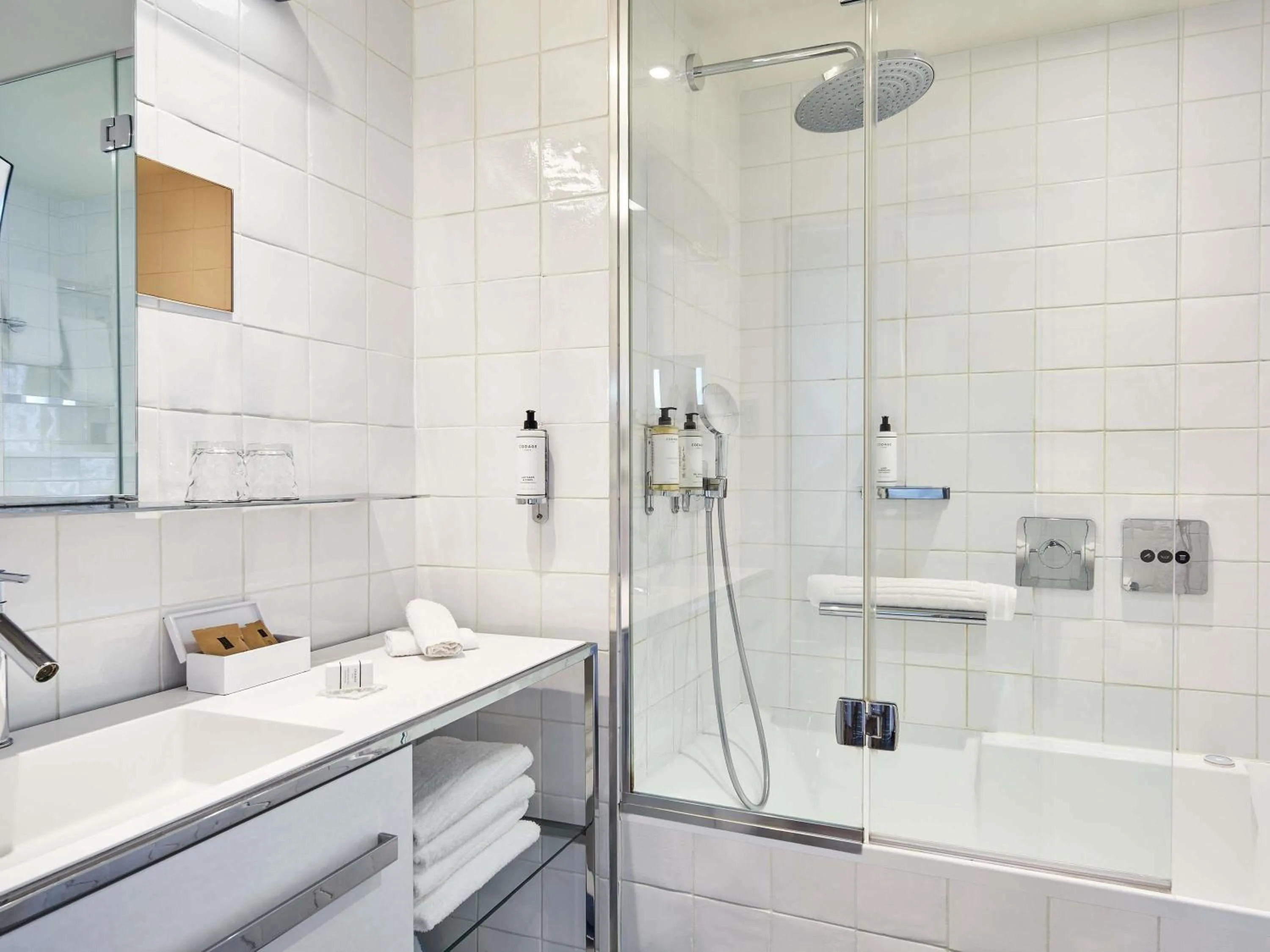 Bedroom in Boutet Bastille Hotel Paris - MGallery Collection