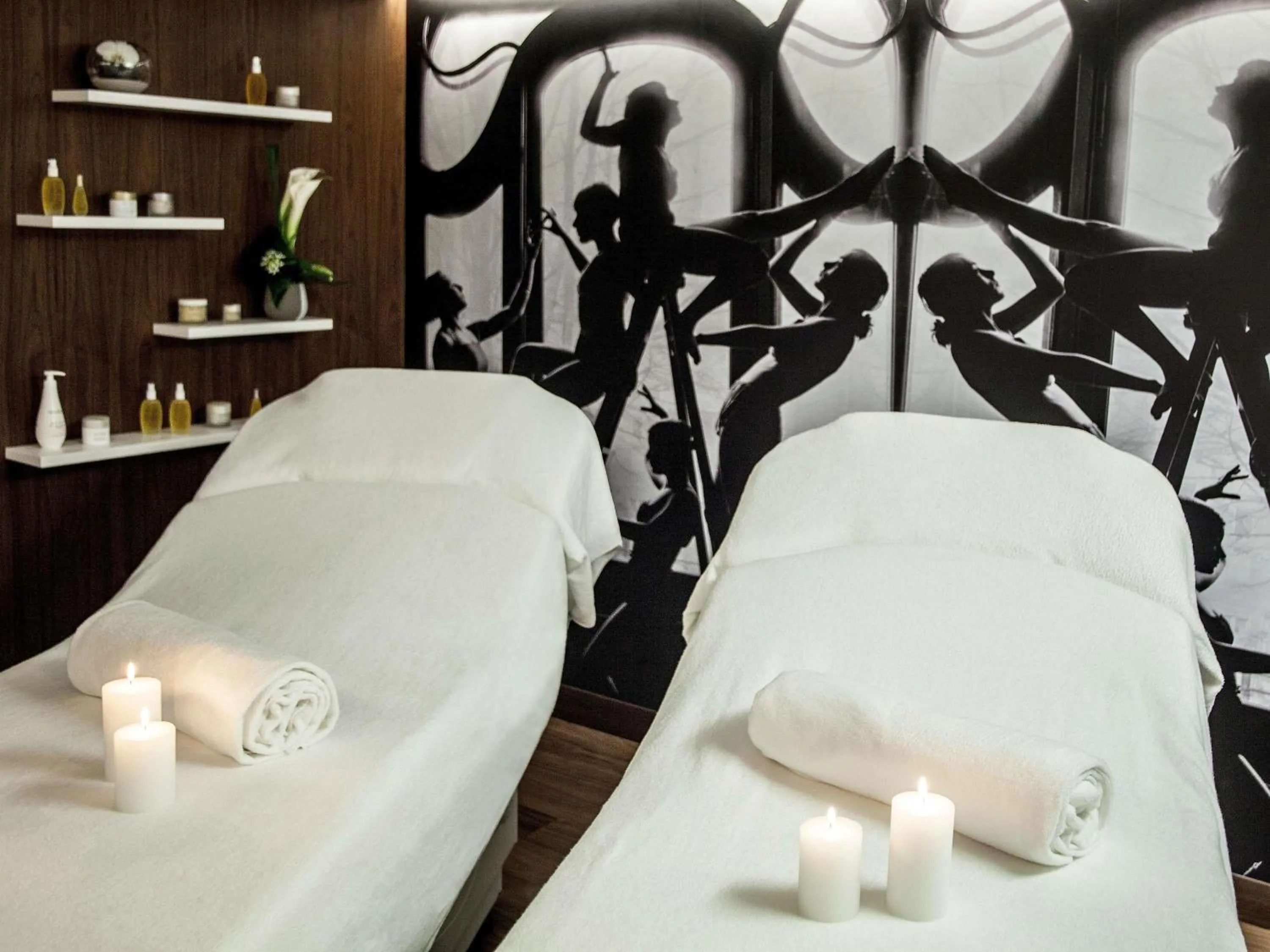 Spa and wellness centre/facilities in Boutet Bastille Hotel Paris - MGallery Collection