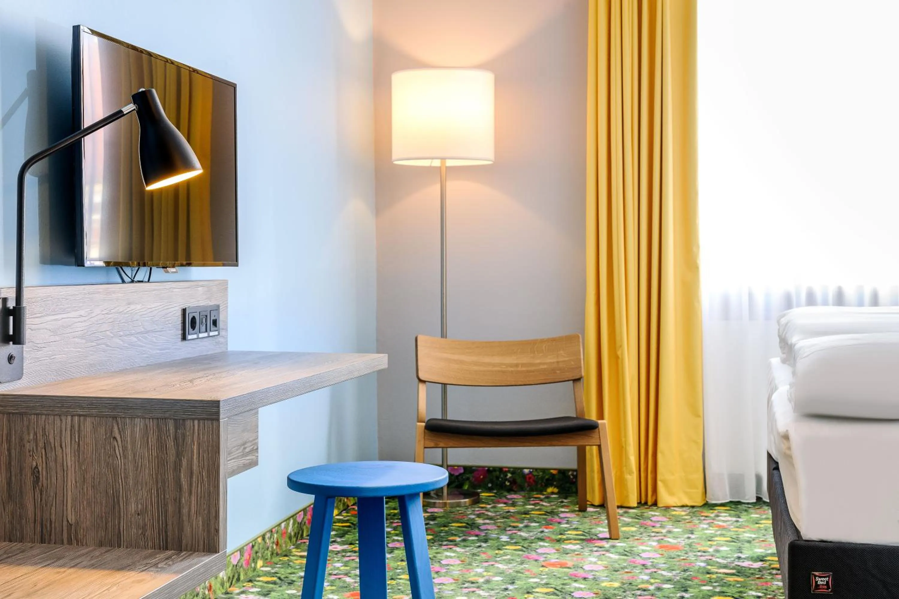 Bedroom in Felix Hotel Kaufbeuren