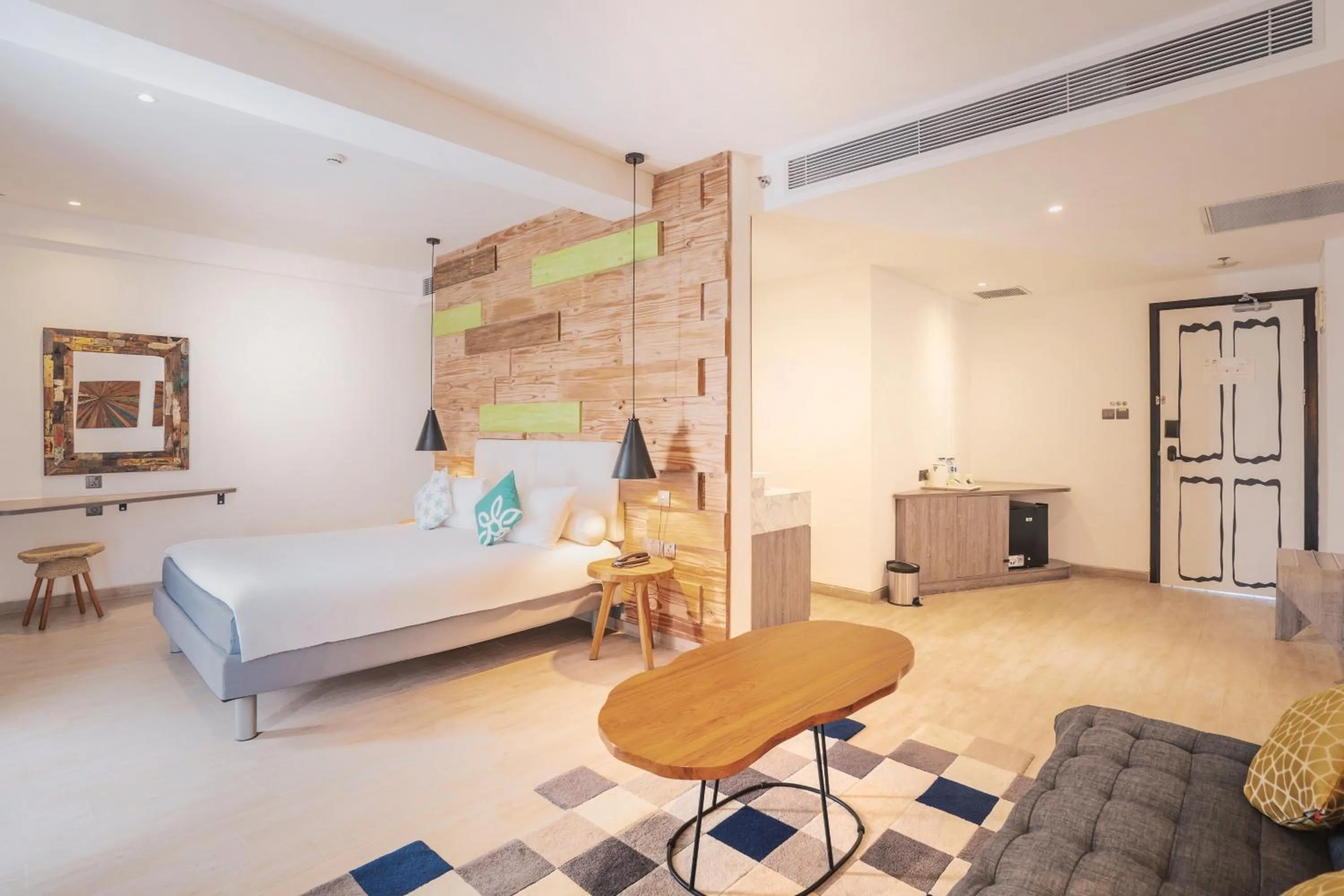 Photo of the whole room, Bed in Kamaniiya Petitenget Seminyak