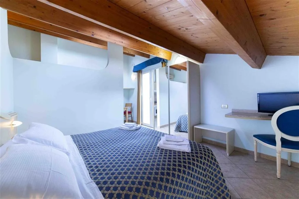 TV and multimedia, Bed in Residenza Melucci