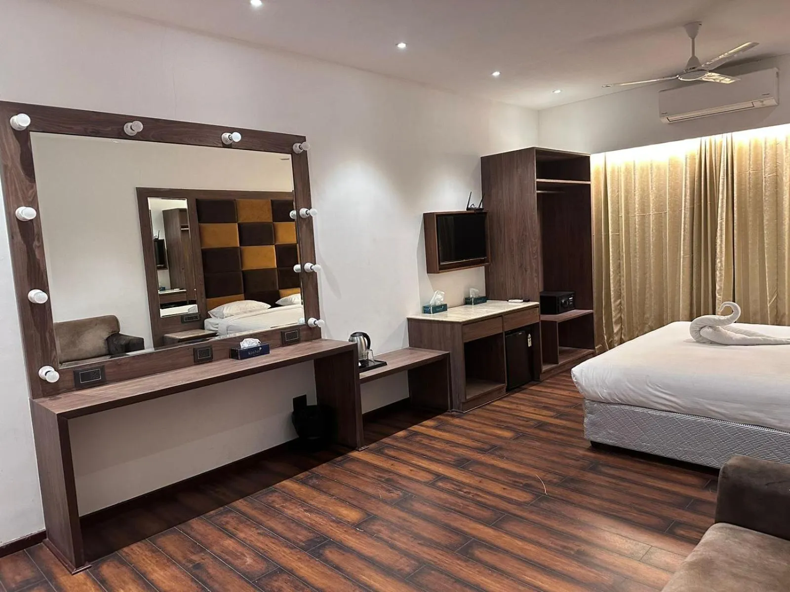 Bed in Hotel Windsor