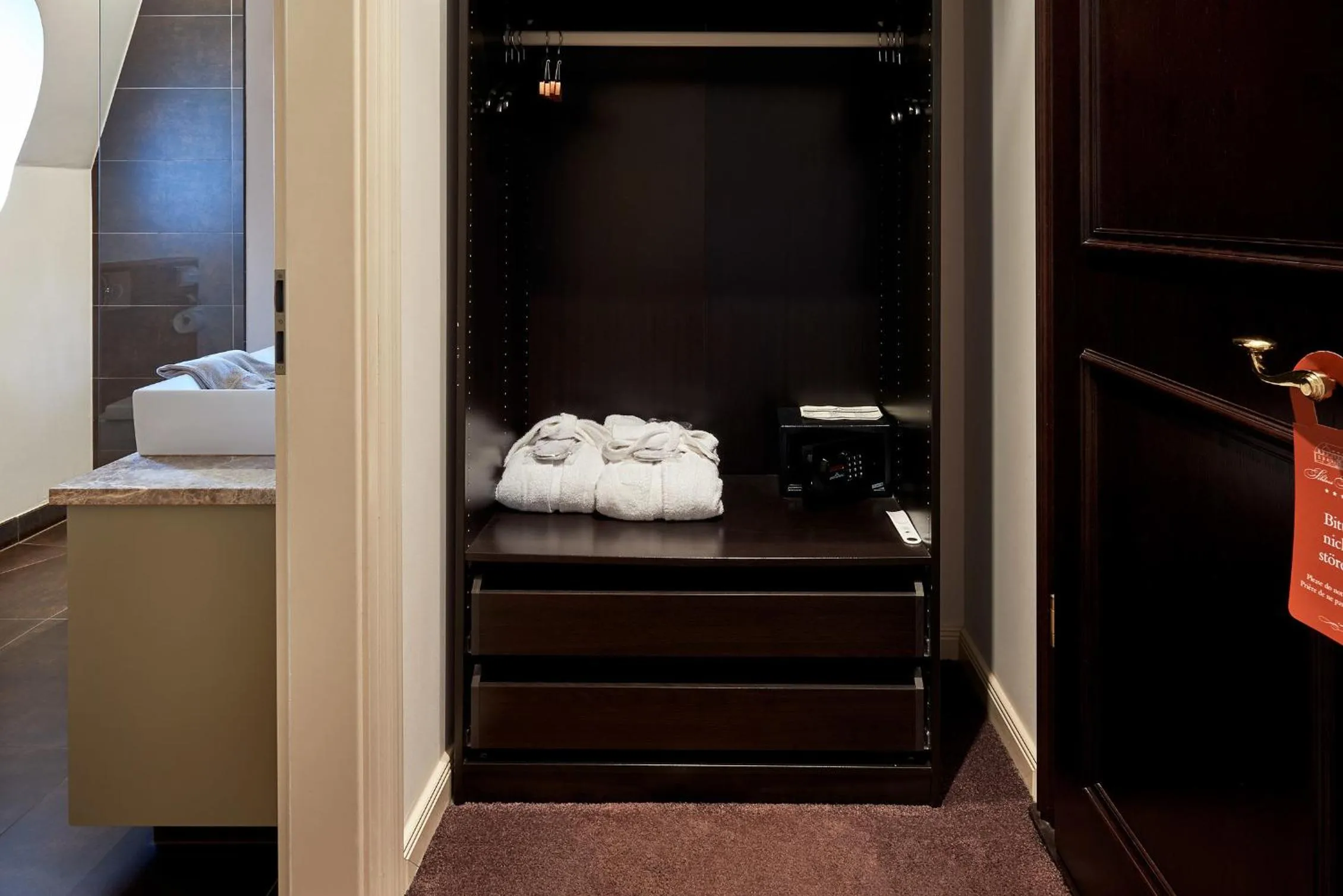 Decorative detail, Bed in Schloss Kartzow