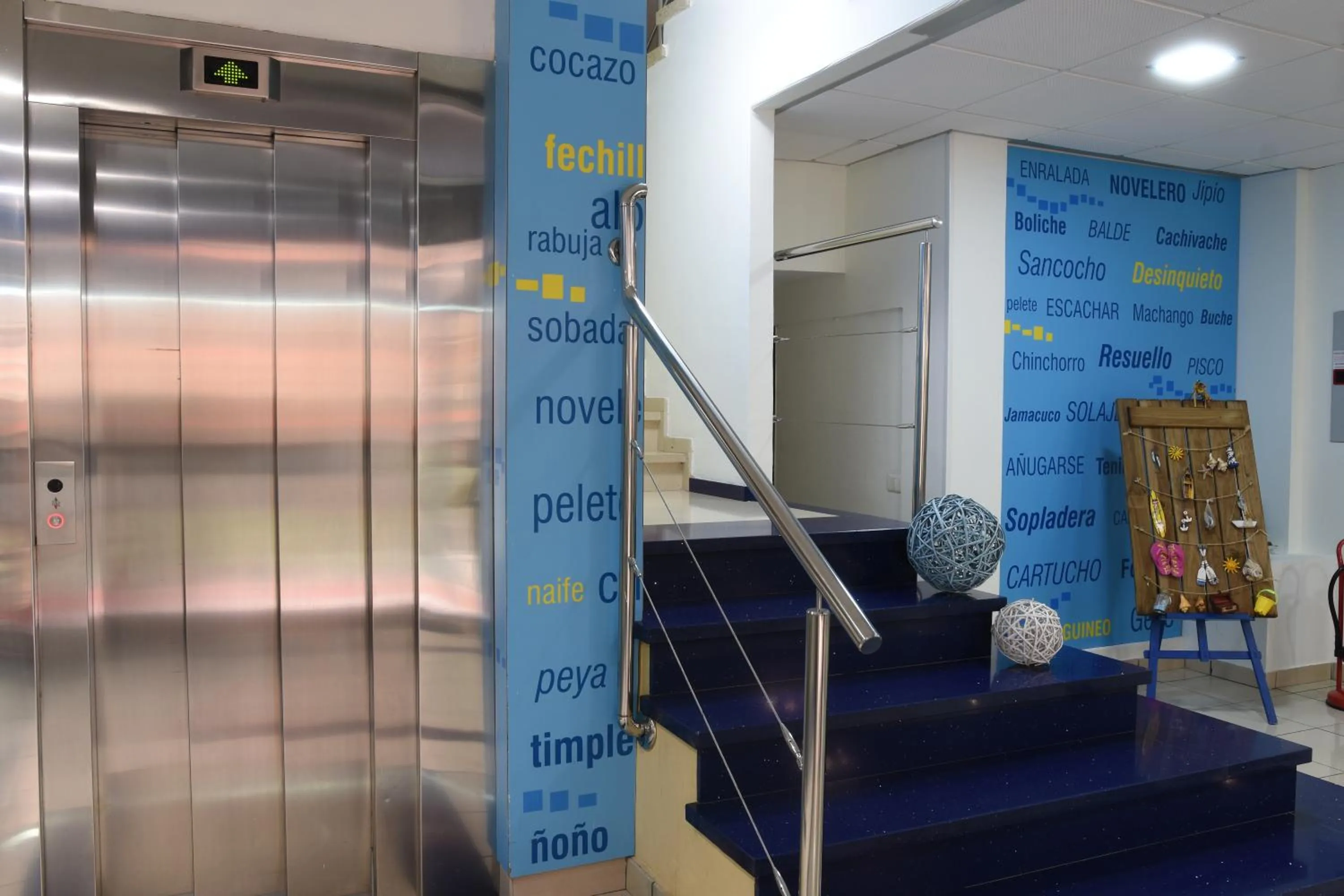 Facade/entrance in Apartamentos Tinoca