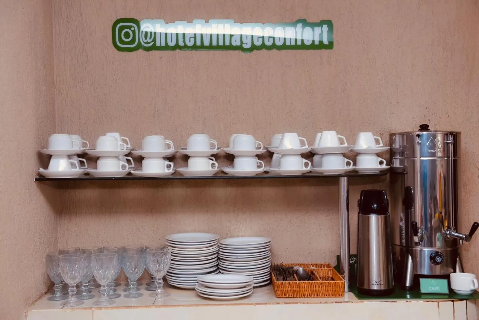 Coffee/tea facilities in Hotel Village