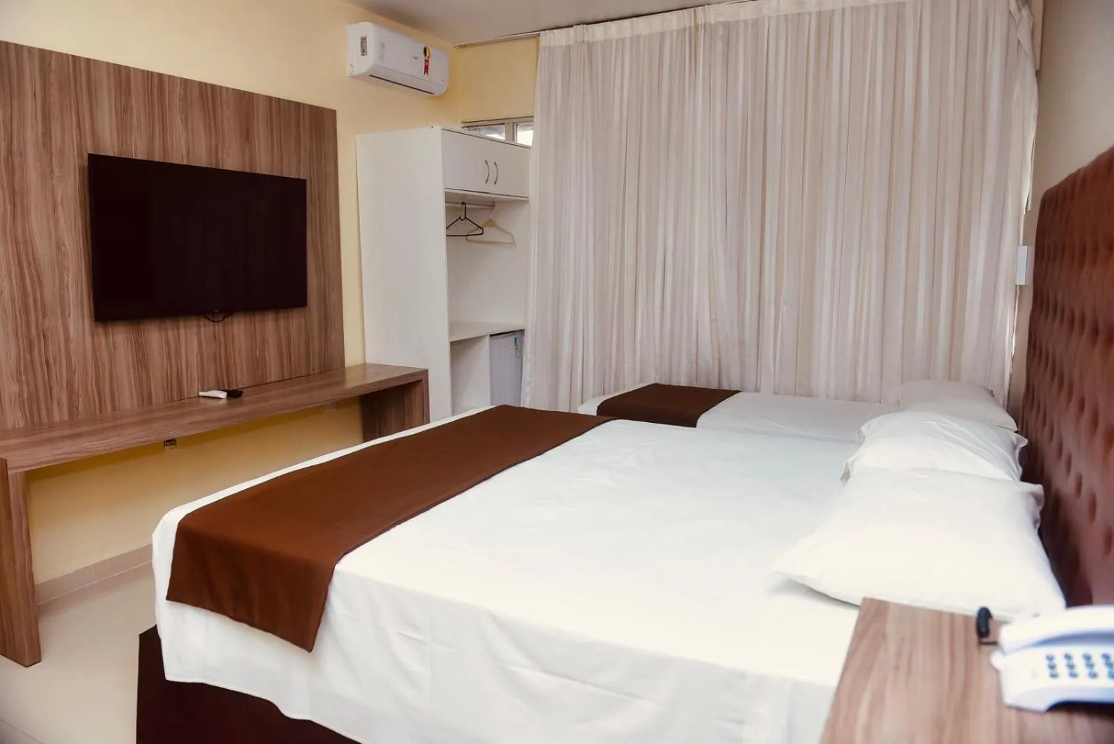 Bedroom, Bed in Hotel Village