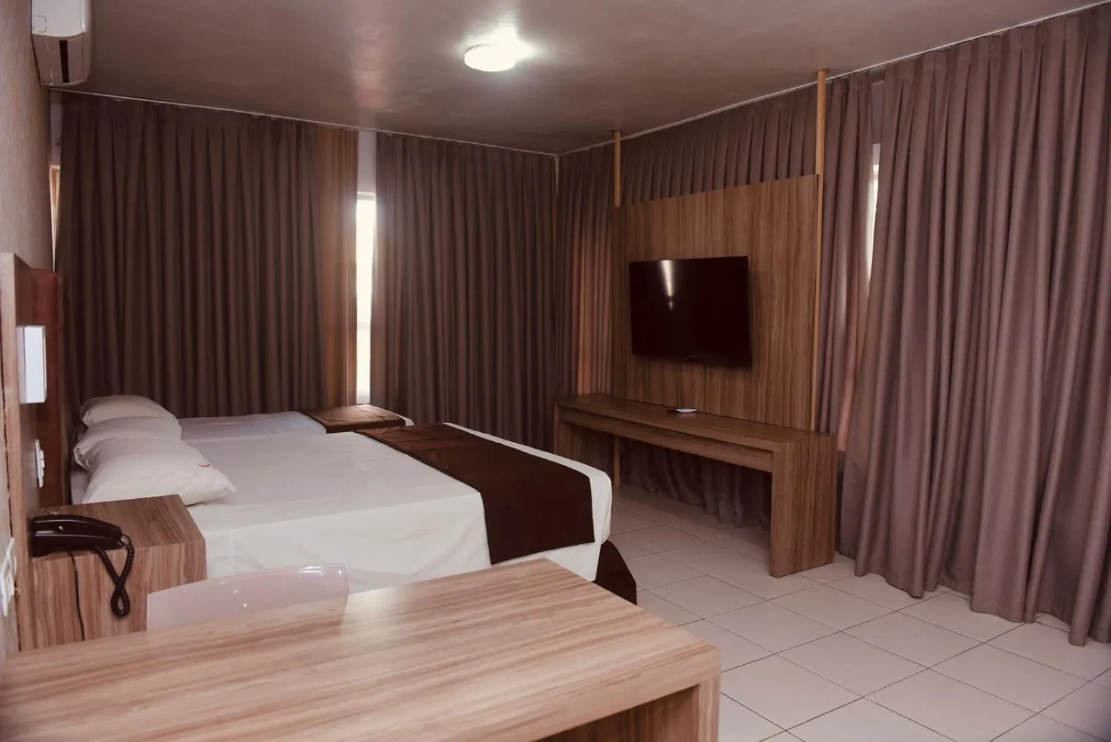 Bedroom, Bed in Hotel Village
