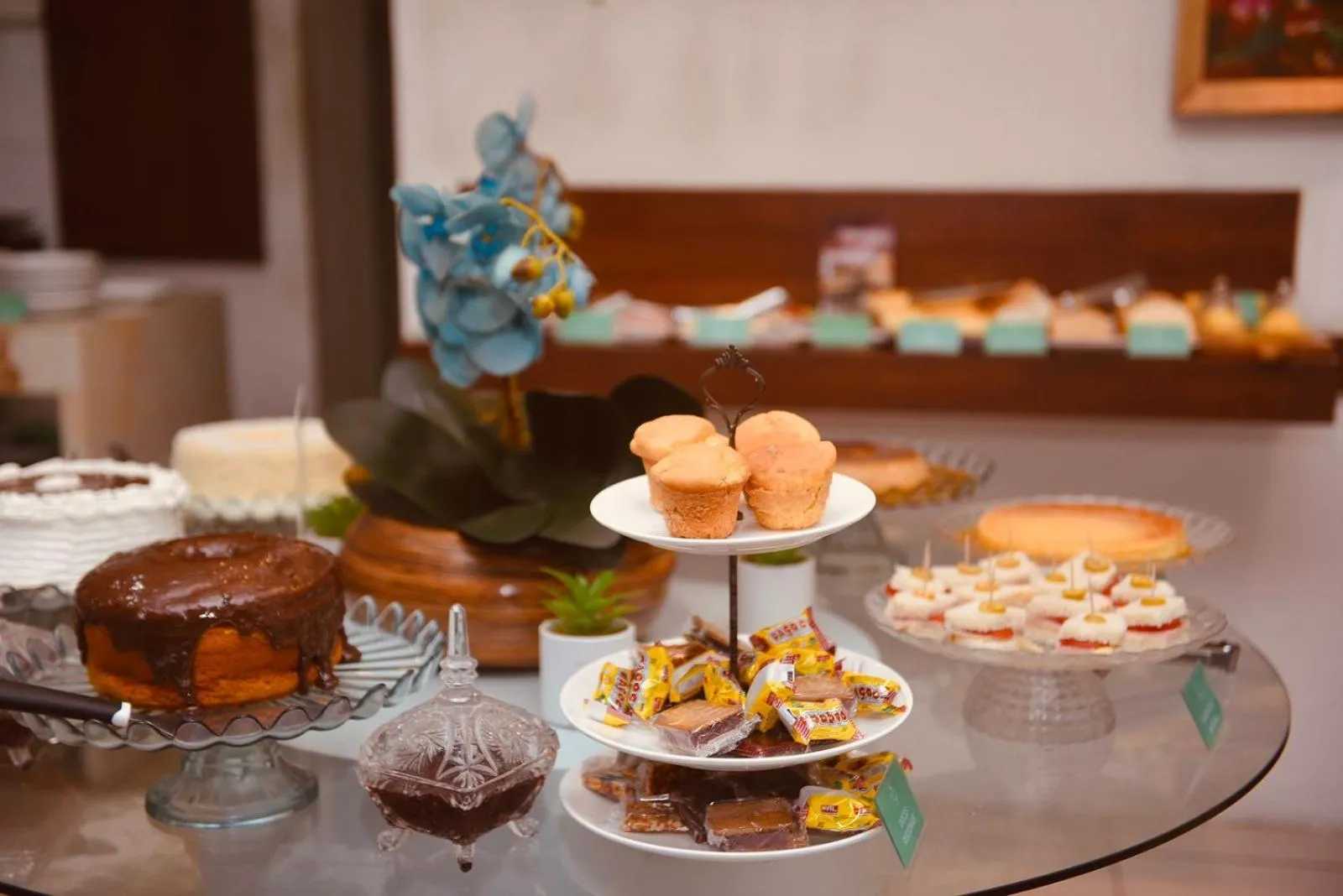 Food and drinks in Hotel Village