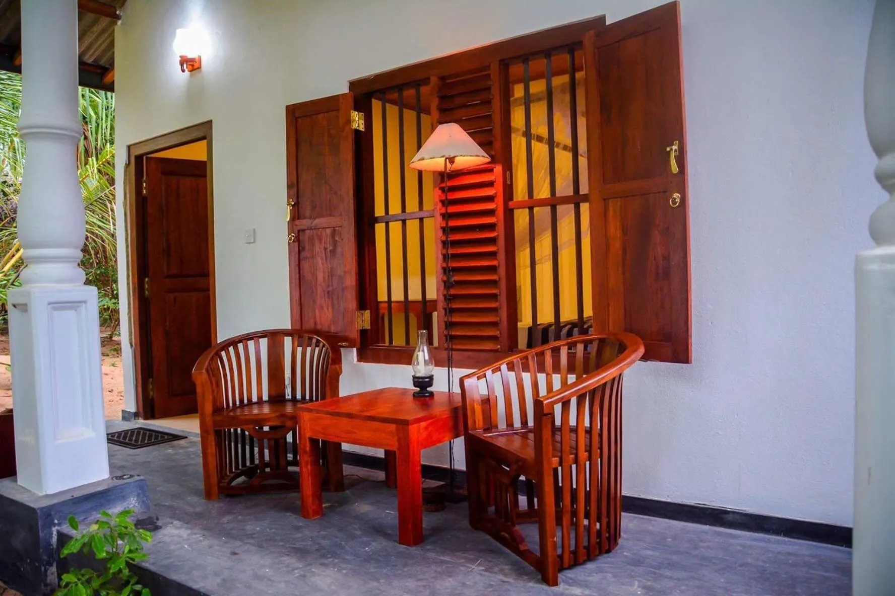 Shehani Beach Bungalow
