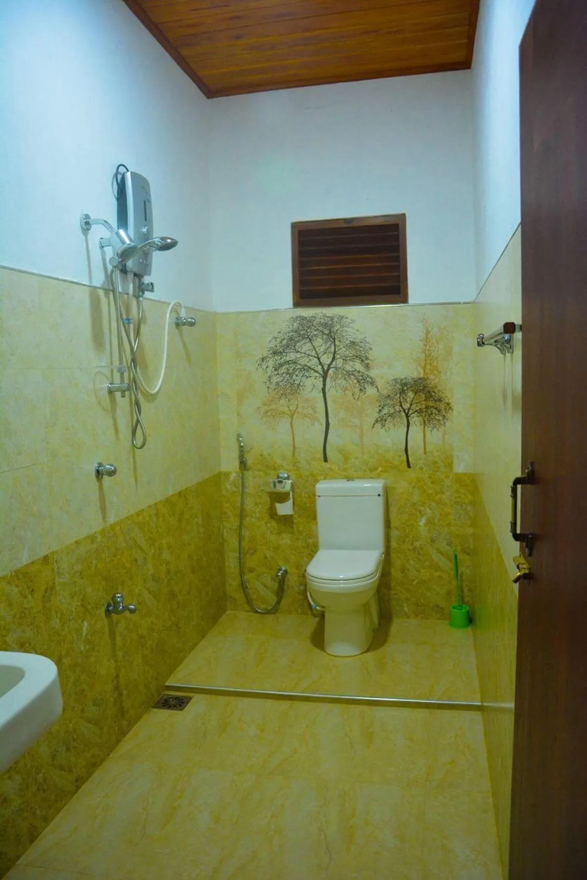 Shehani Beach Bungalow