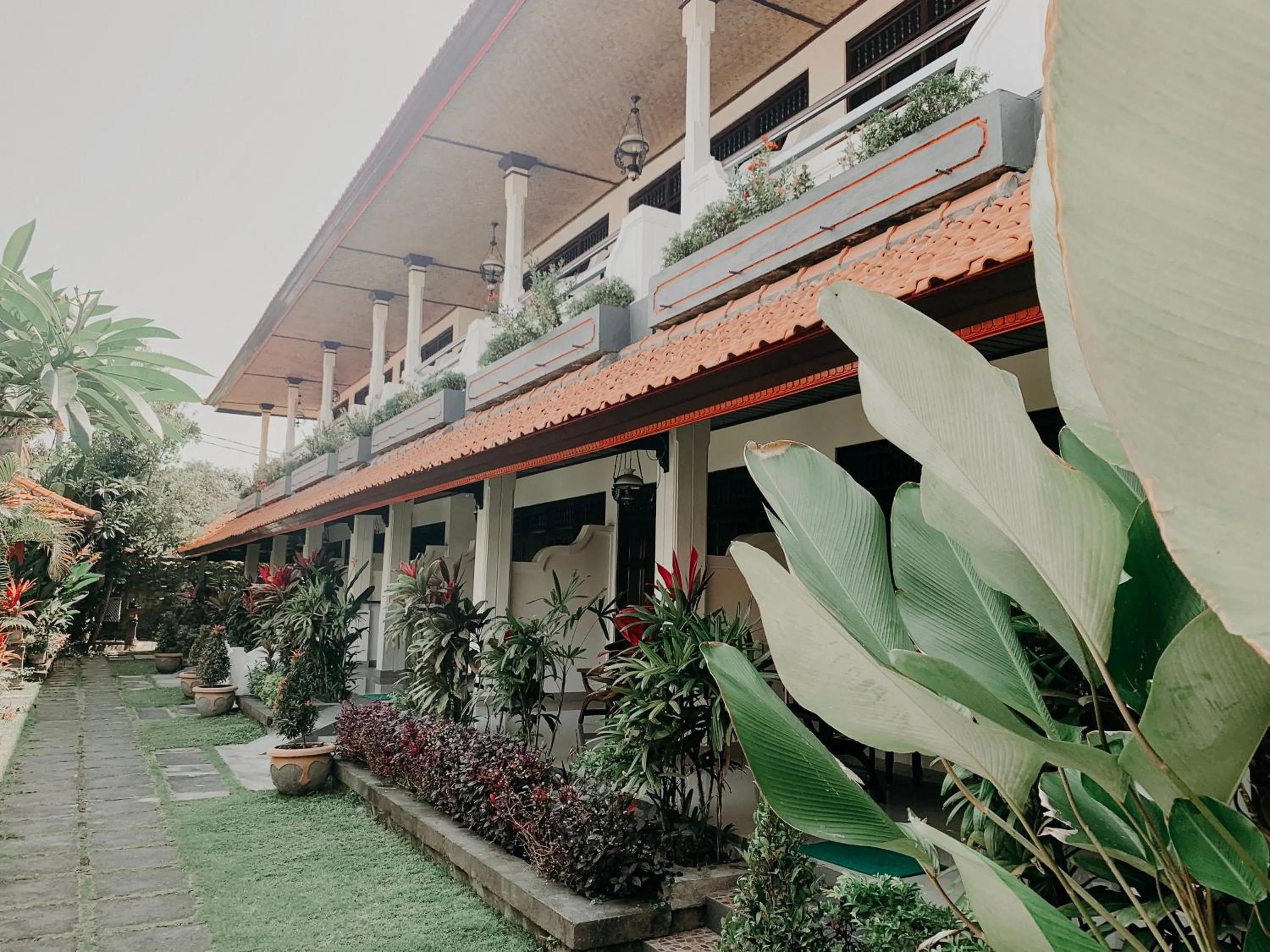 Property building in Bali Wirasana Inn