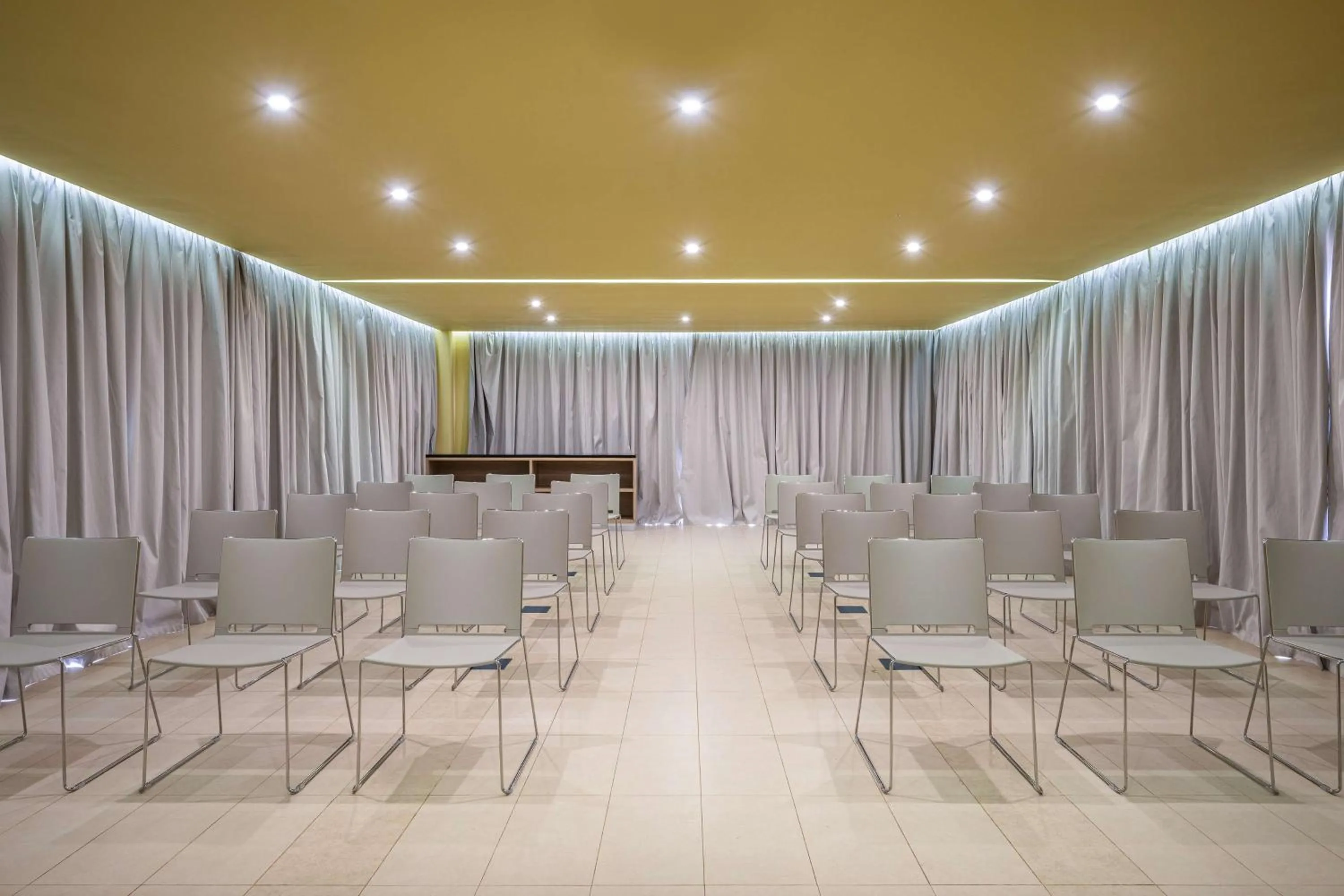 Meeting/conference room in Radisson Blu Resort Taghazout Bay Surf Village