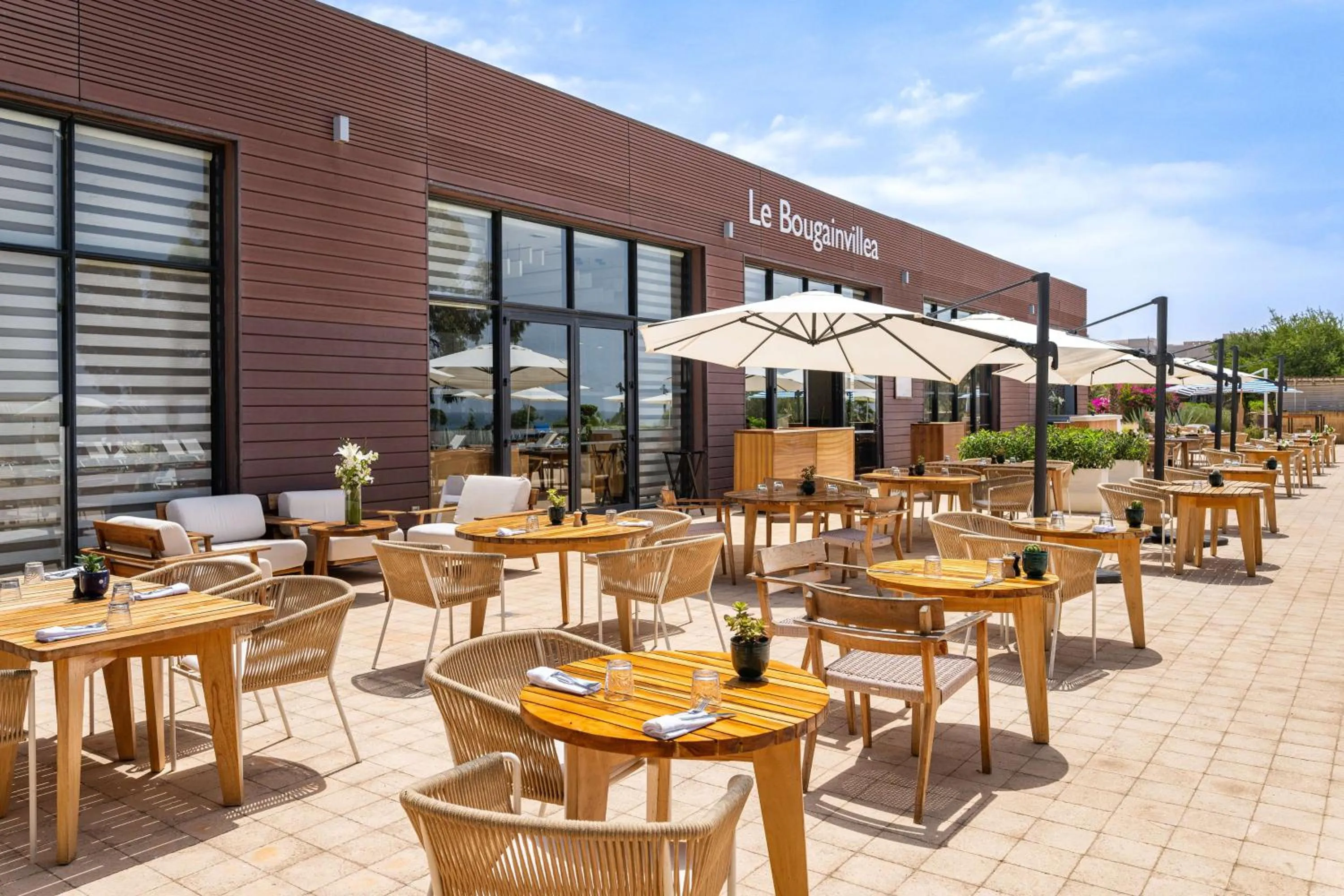 Restaurant/places to eat in Radisson Blu Resort Taghazout Bay Surf Village