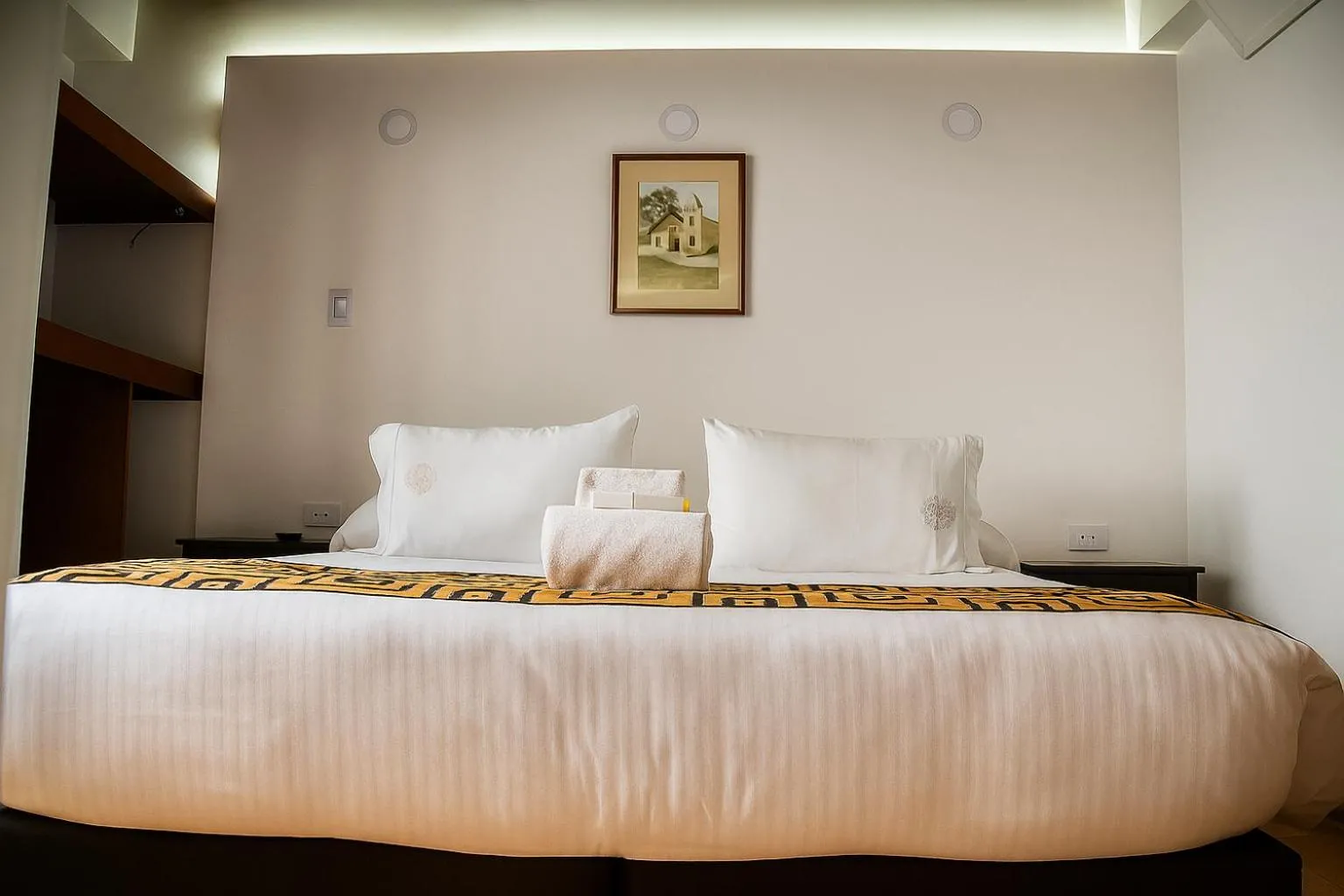 Bed in Mongui Plaza Hotel