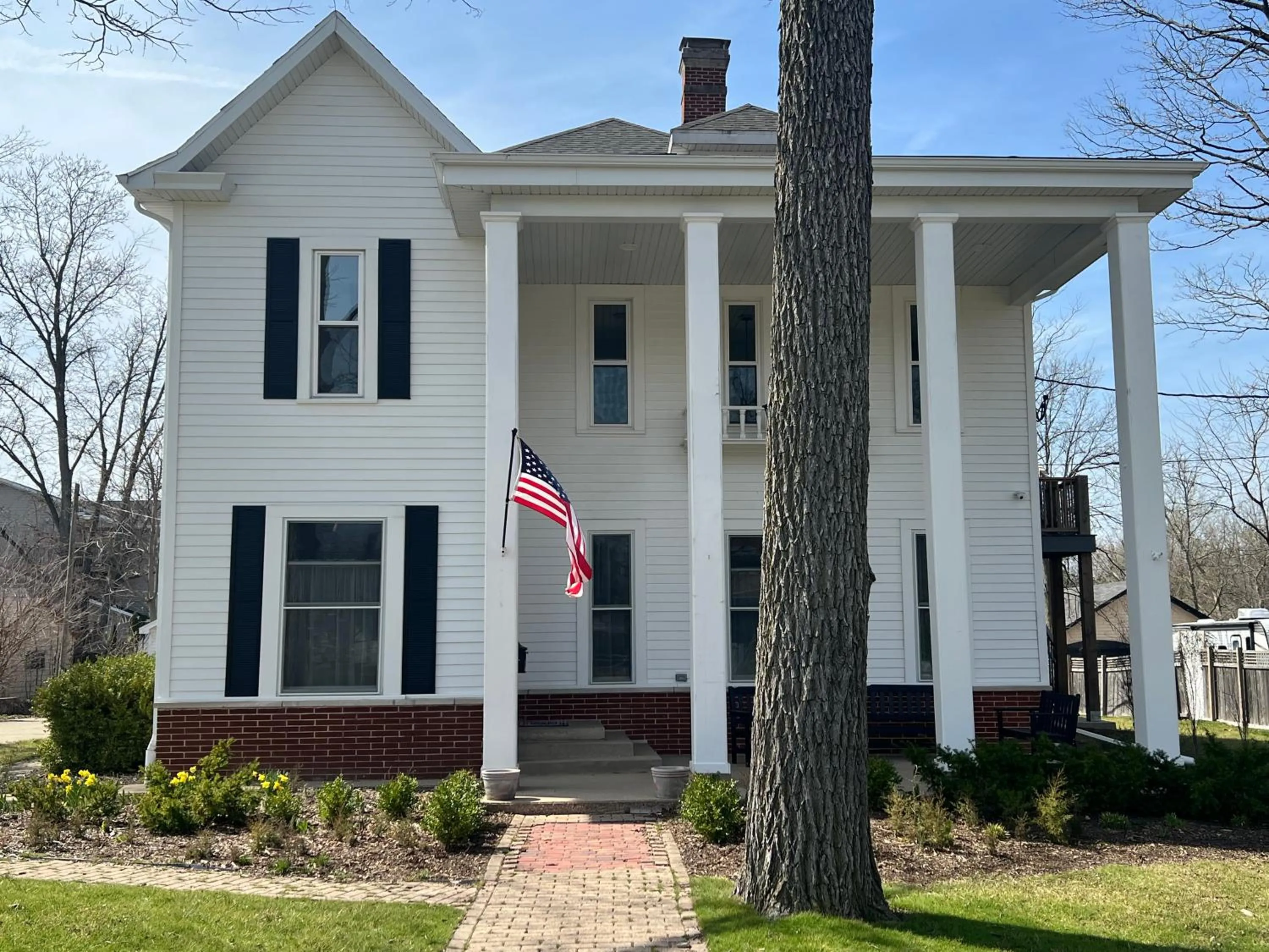 Charleston House Bed & Breakfast Inn