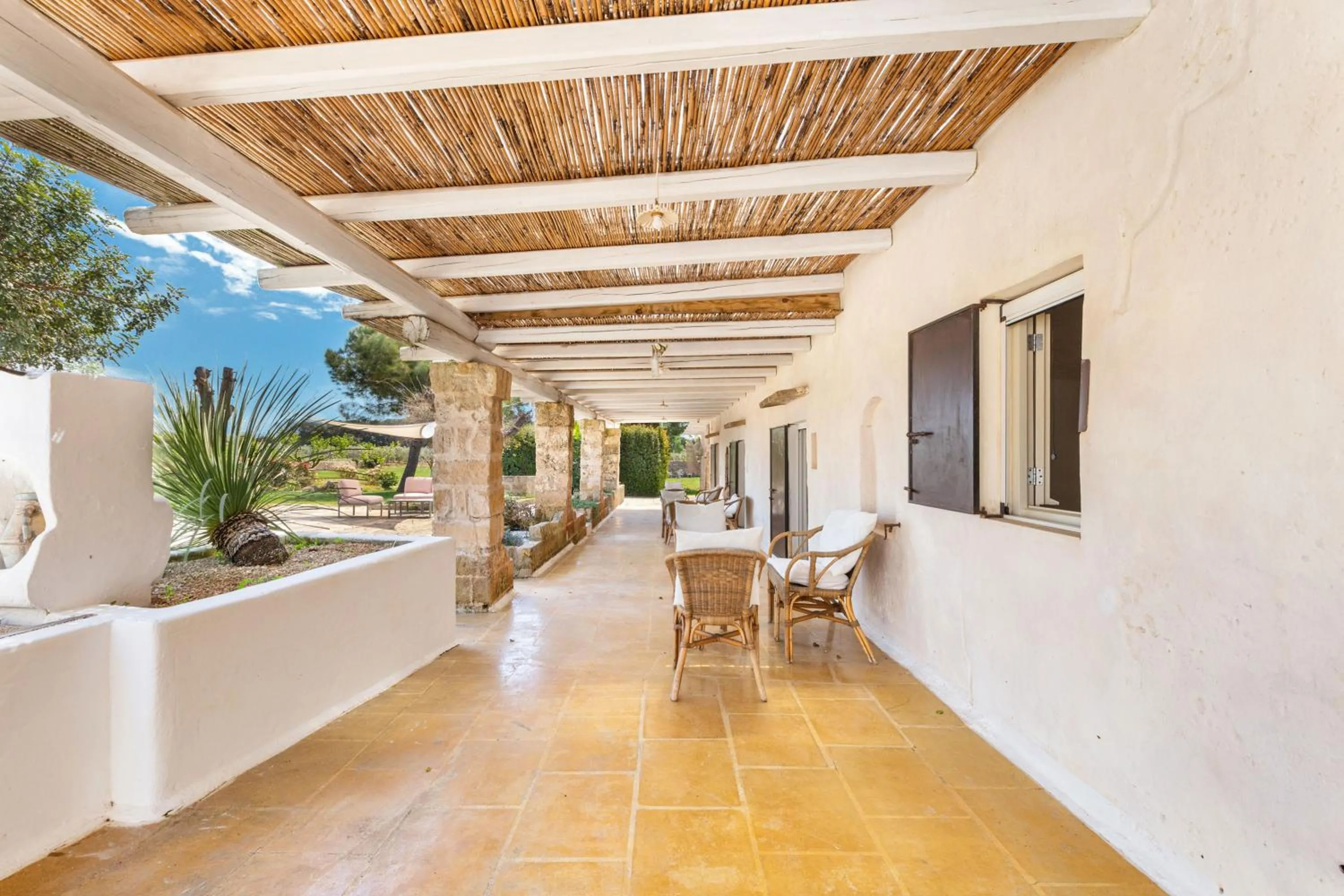 Patio in Masseria Li Capperi by Perle di Puglia