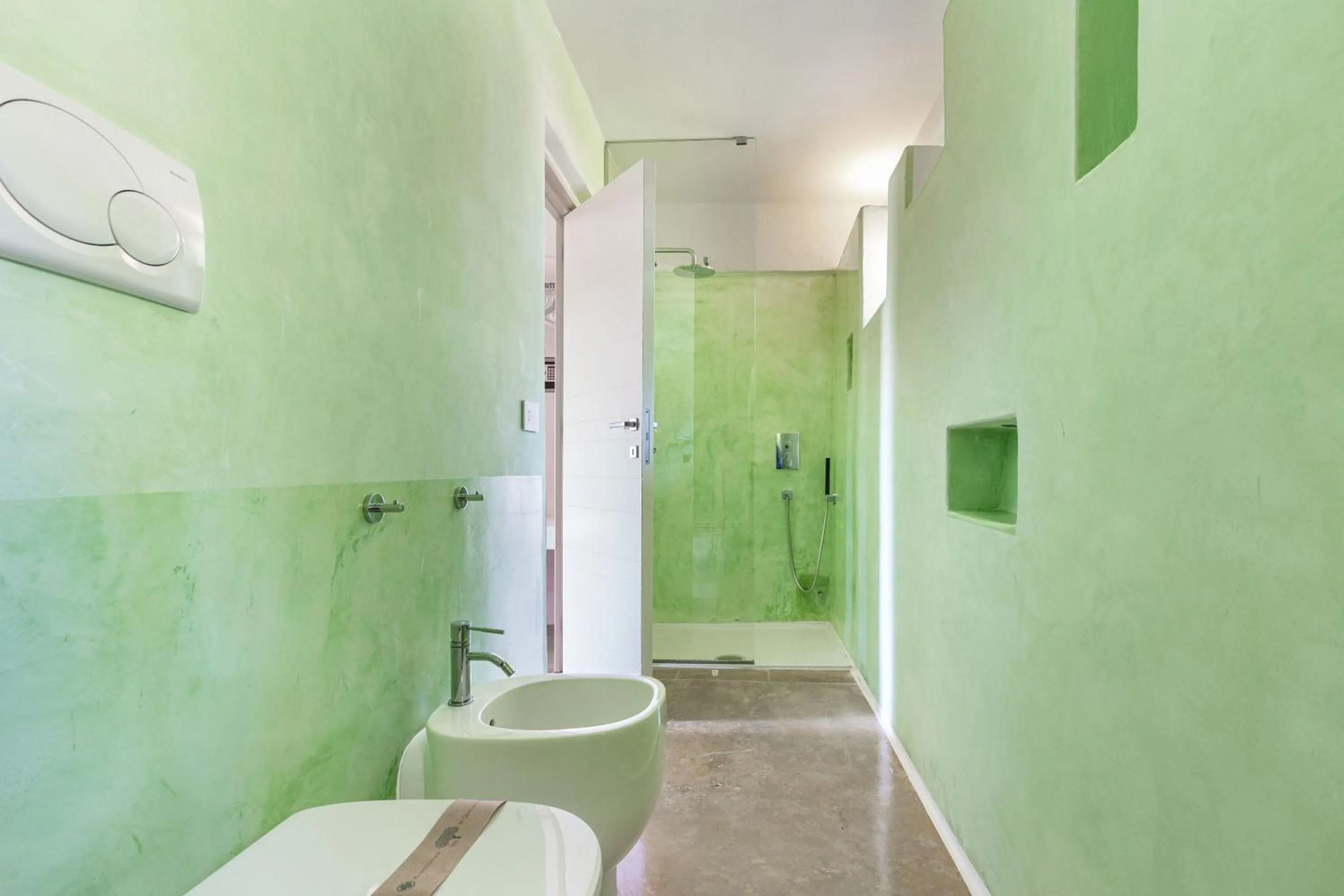 Shower in Masseria Li Capperi by Perle di Puglia