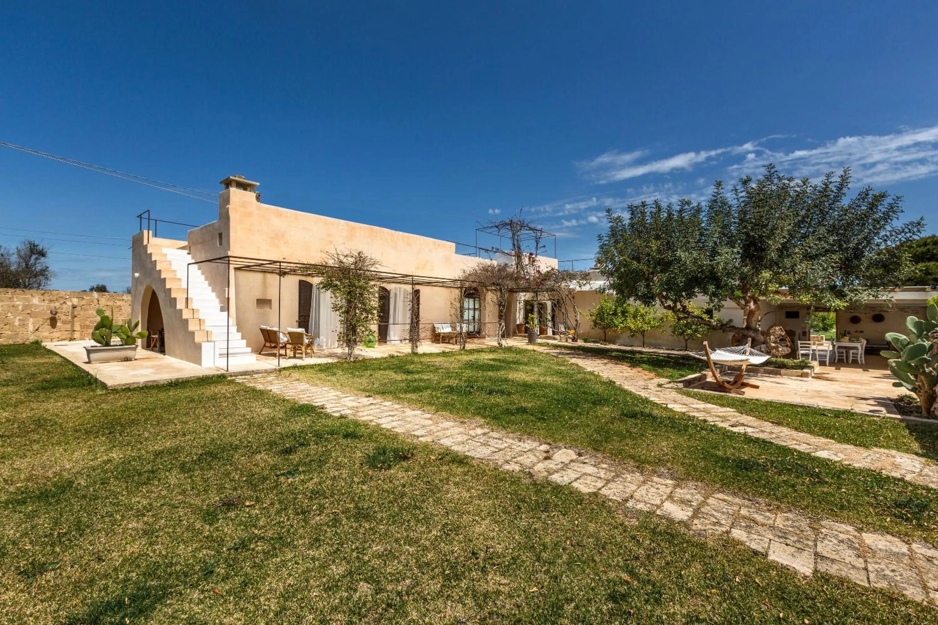 Property building in Masseria Li Capperi by Perle di Puglia