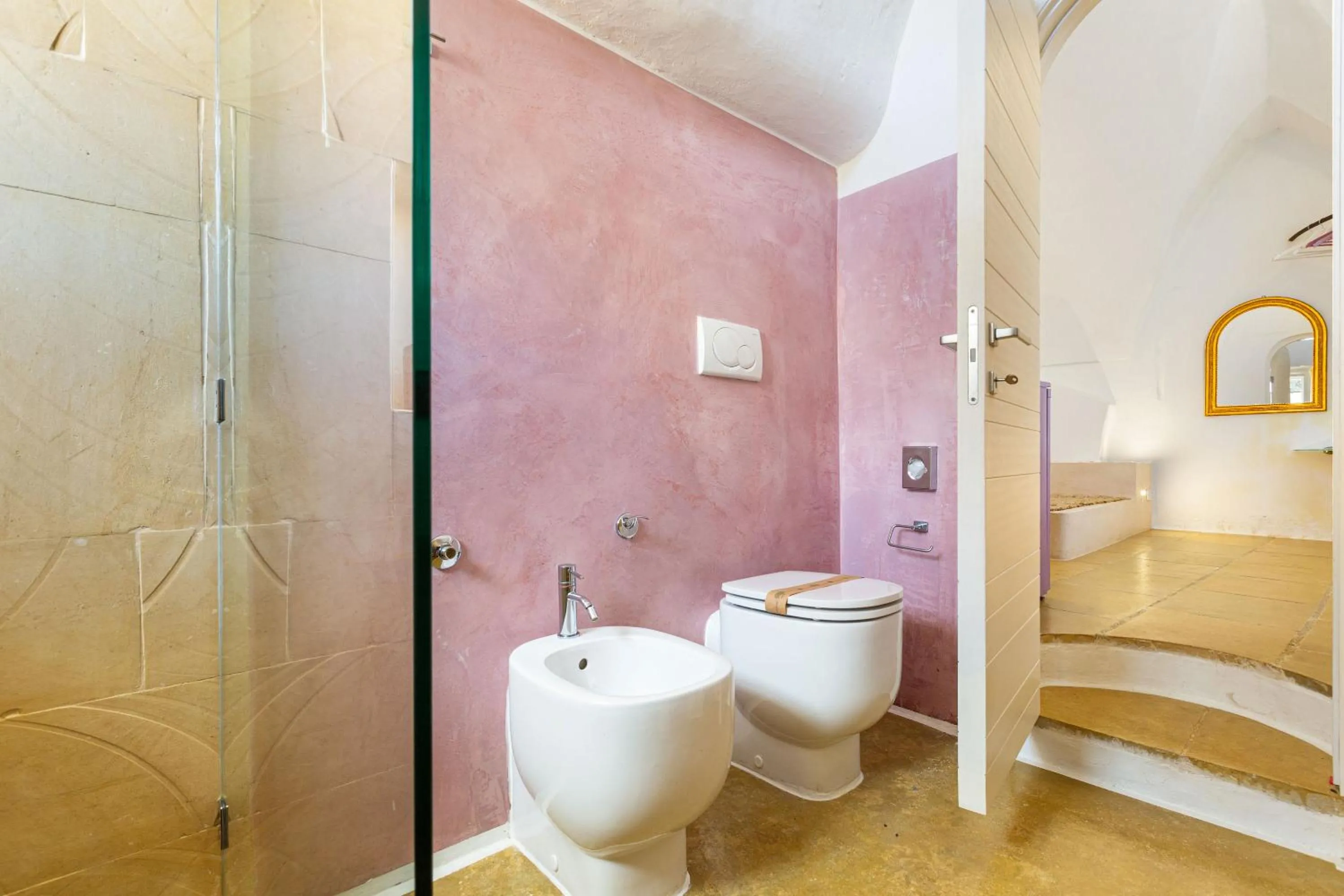 Shower in Masseria Li Capperi by Perle di Puglia