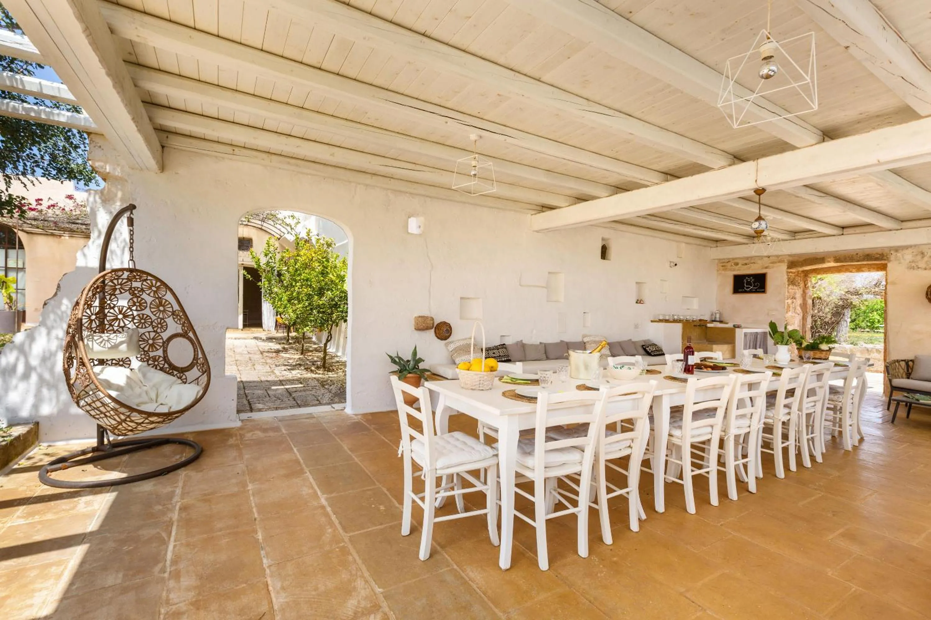 Patio in Masseria Li Capperi by Perle di Puglia