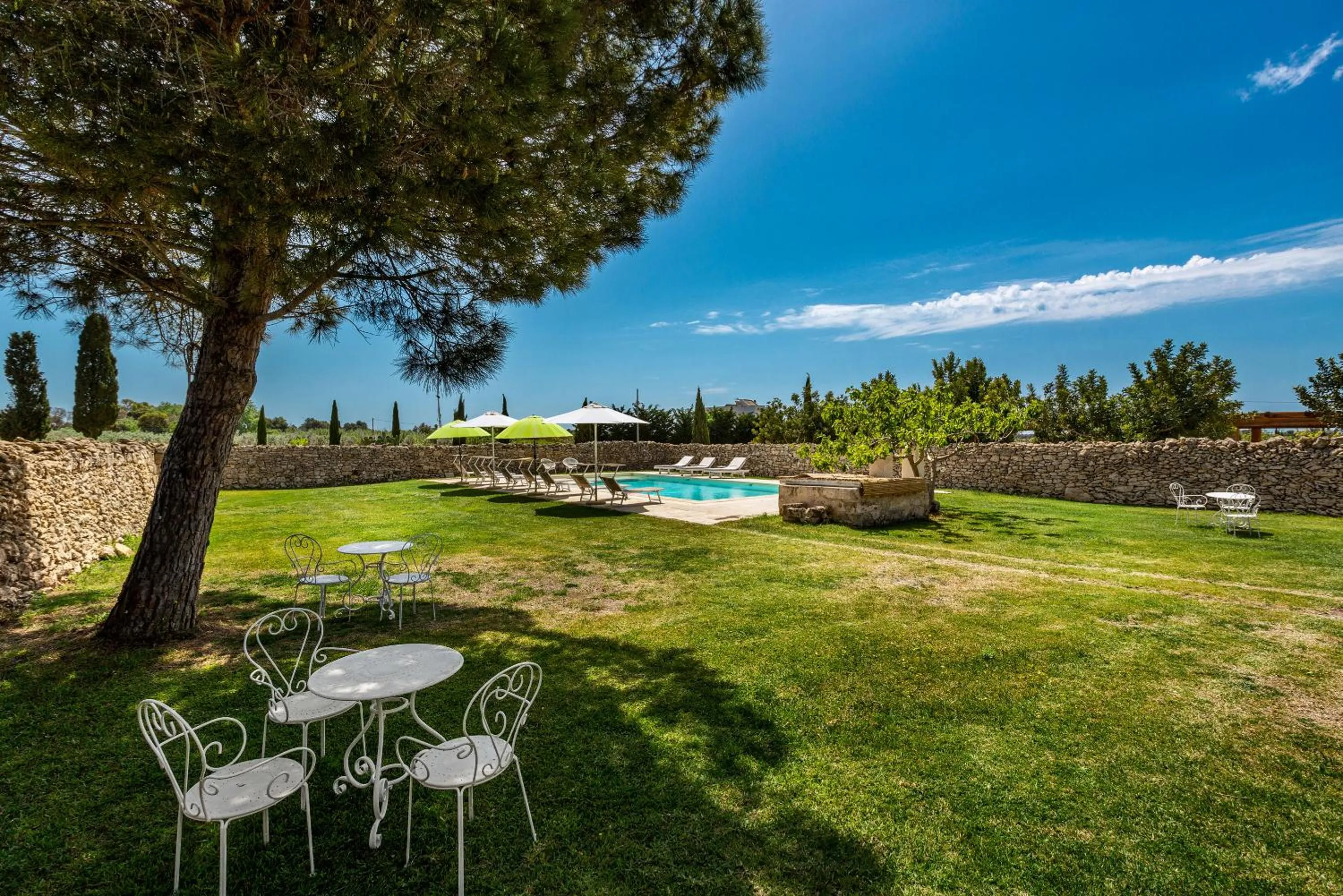 Garden in Masseria Li Capperi by Perle di Puglia
