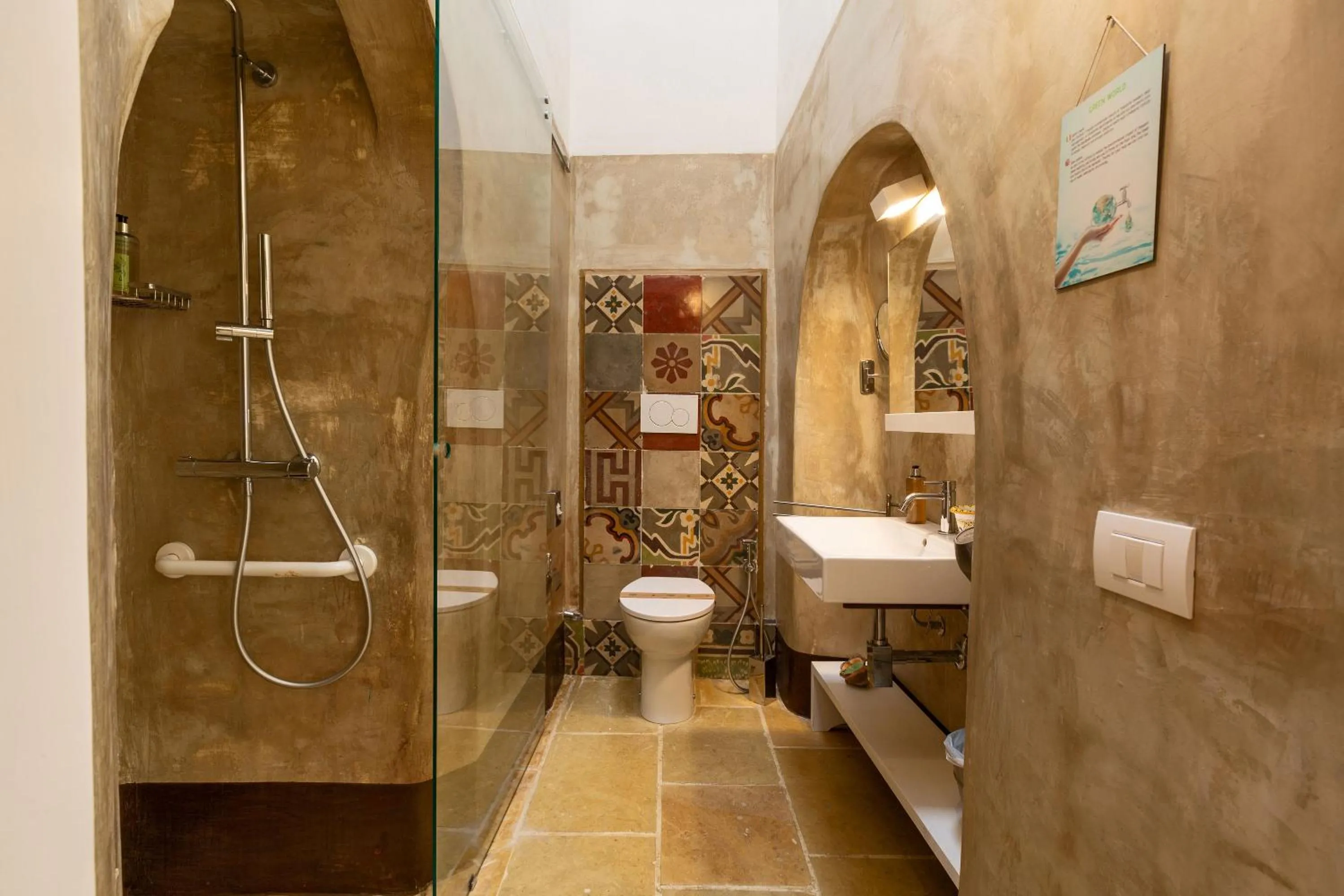 Shower in Masseria Li Capperi by Perle di Puglia