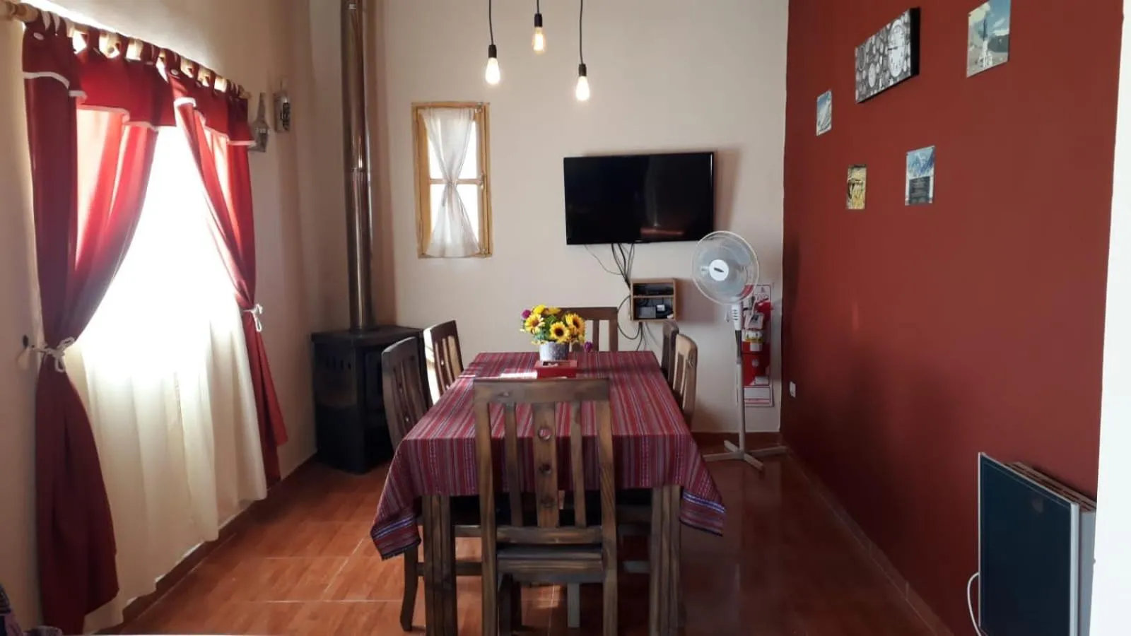 Dining area in La Comarca